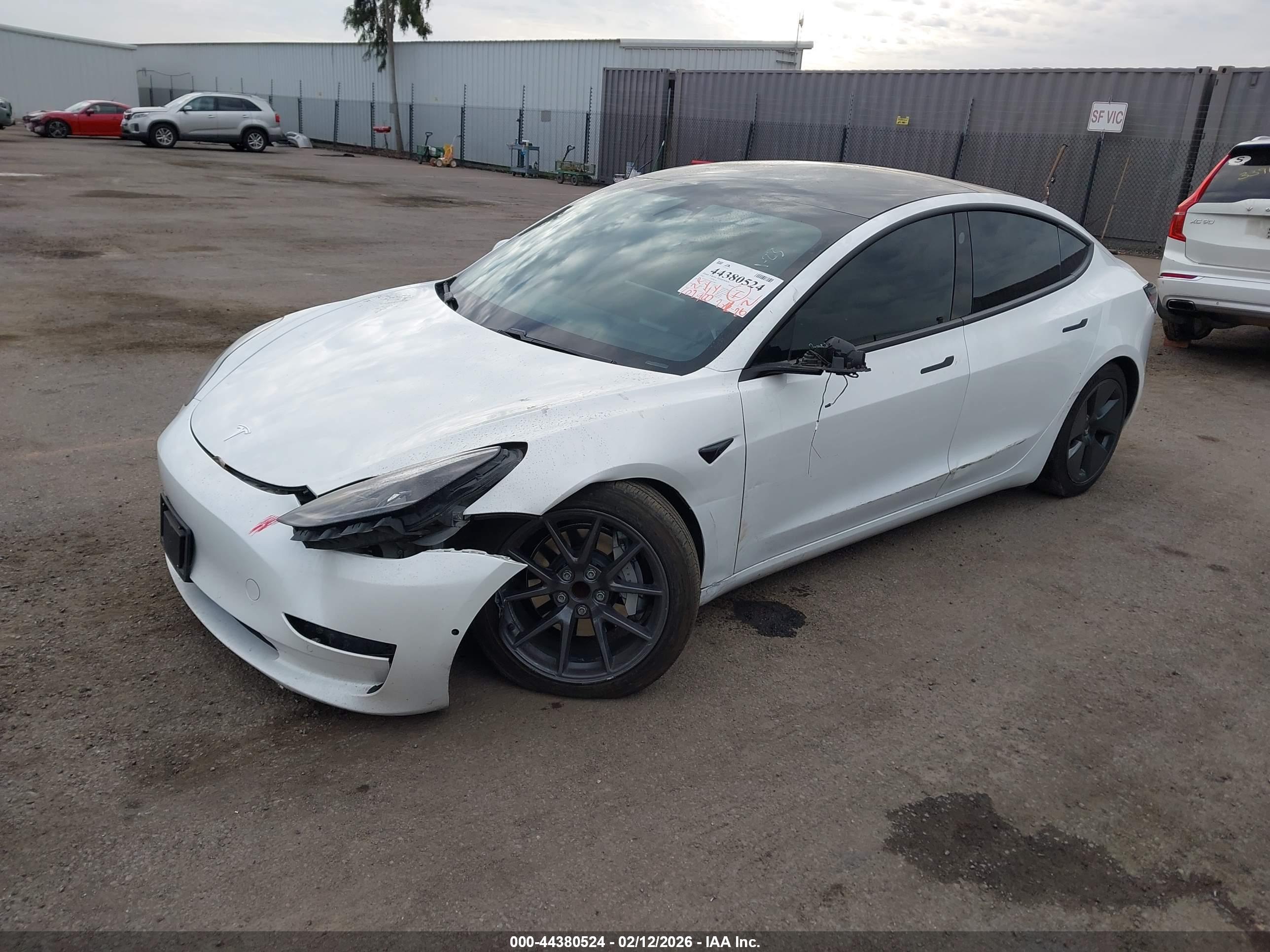 TESLA MODEL image 2