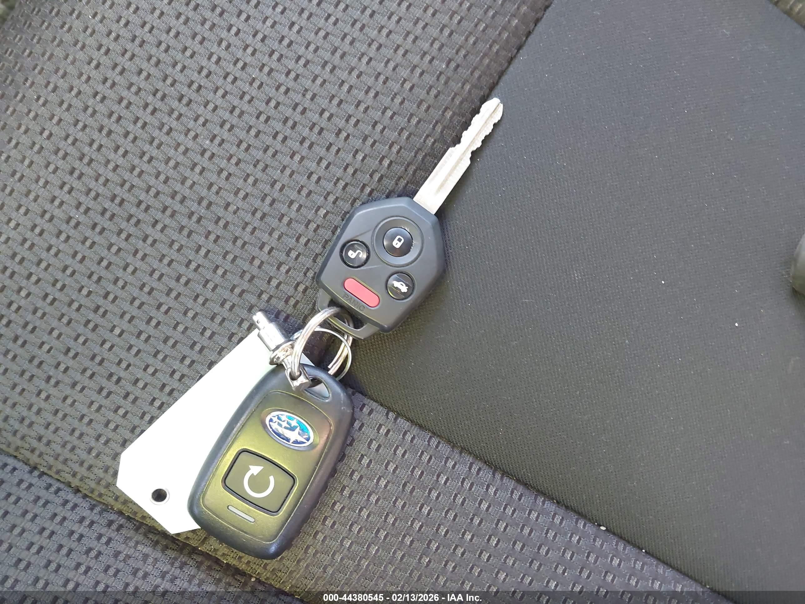 SUBARU OUTBACK image 11