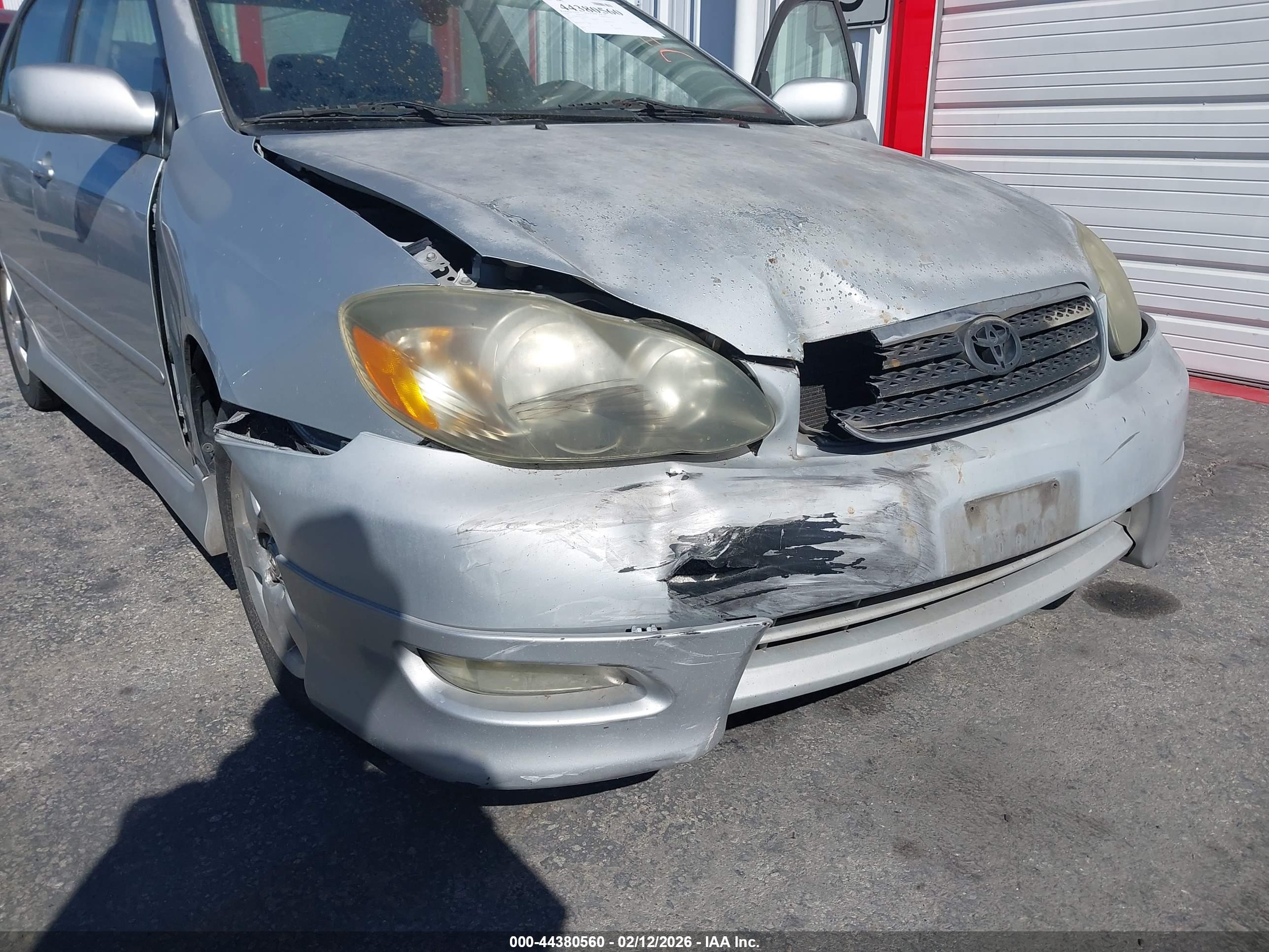 TOYOTA COROLLA image 6