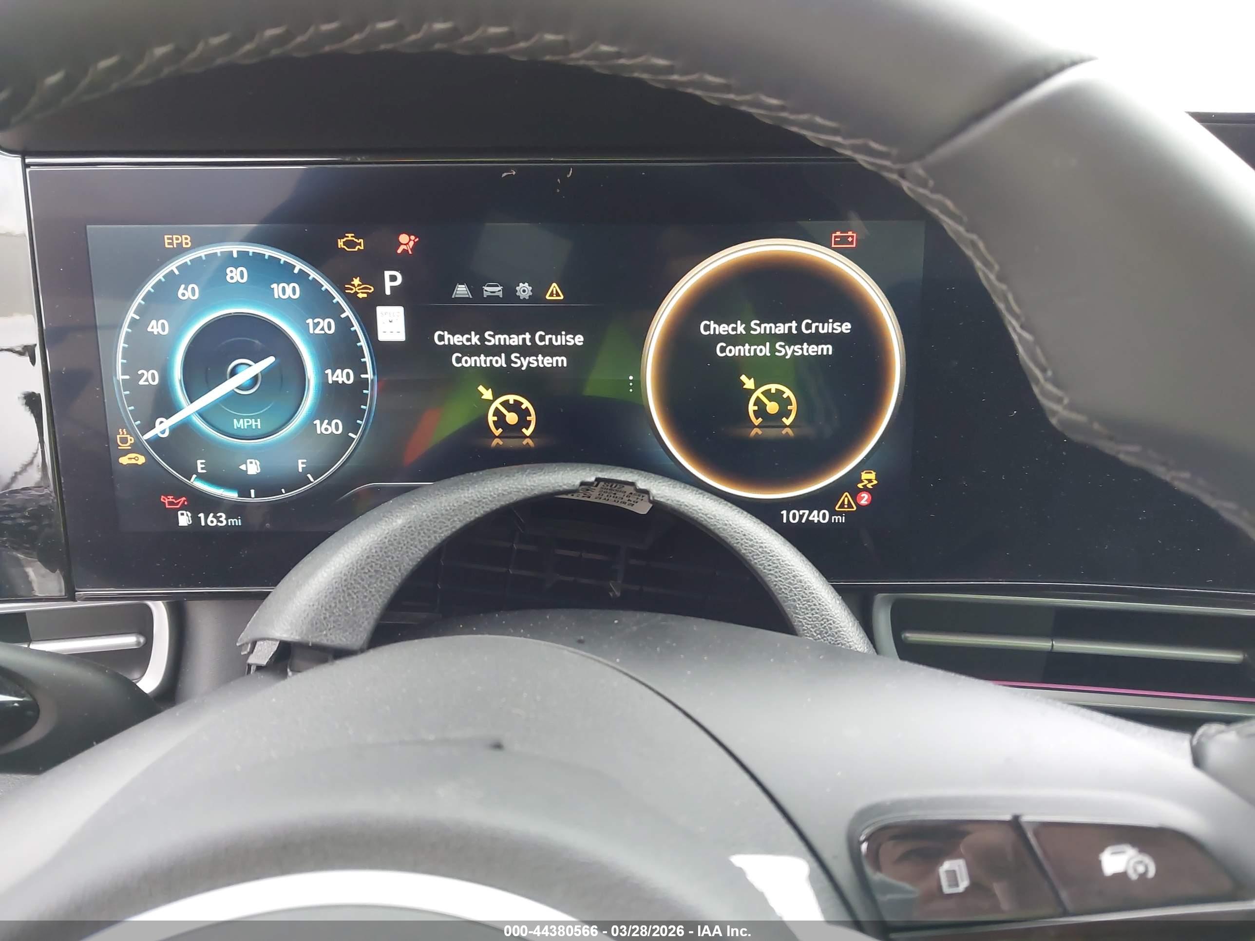 HYUNDAI ELANTRA image 7
