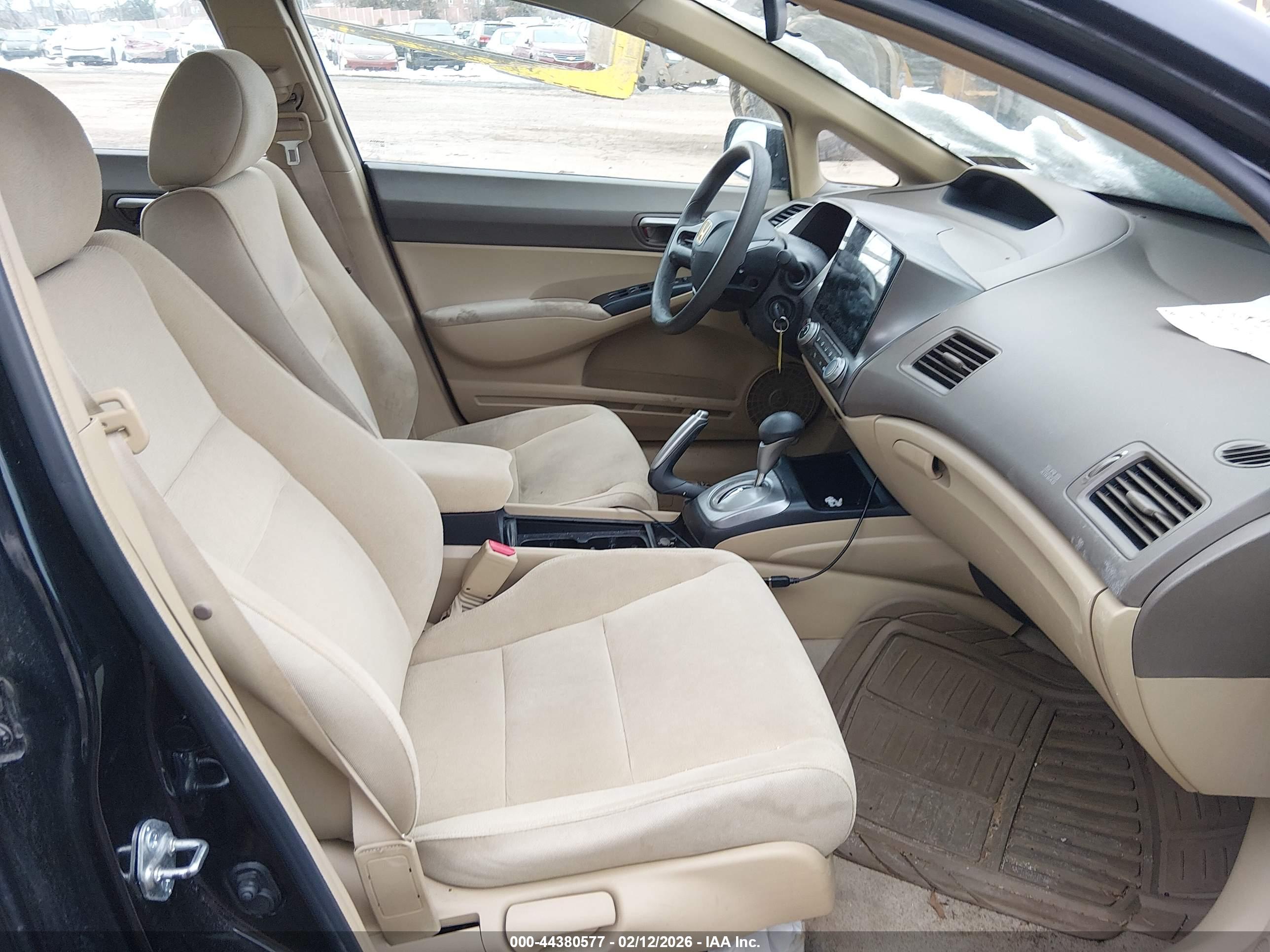 HONDA CIVIC image 5