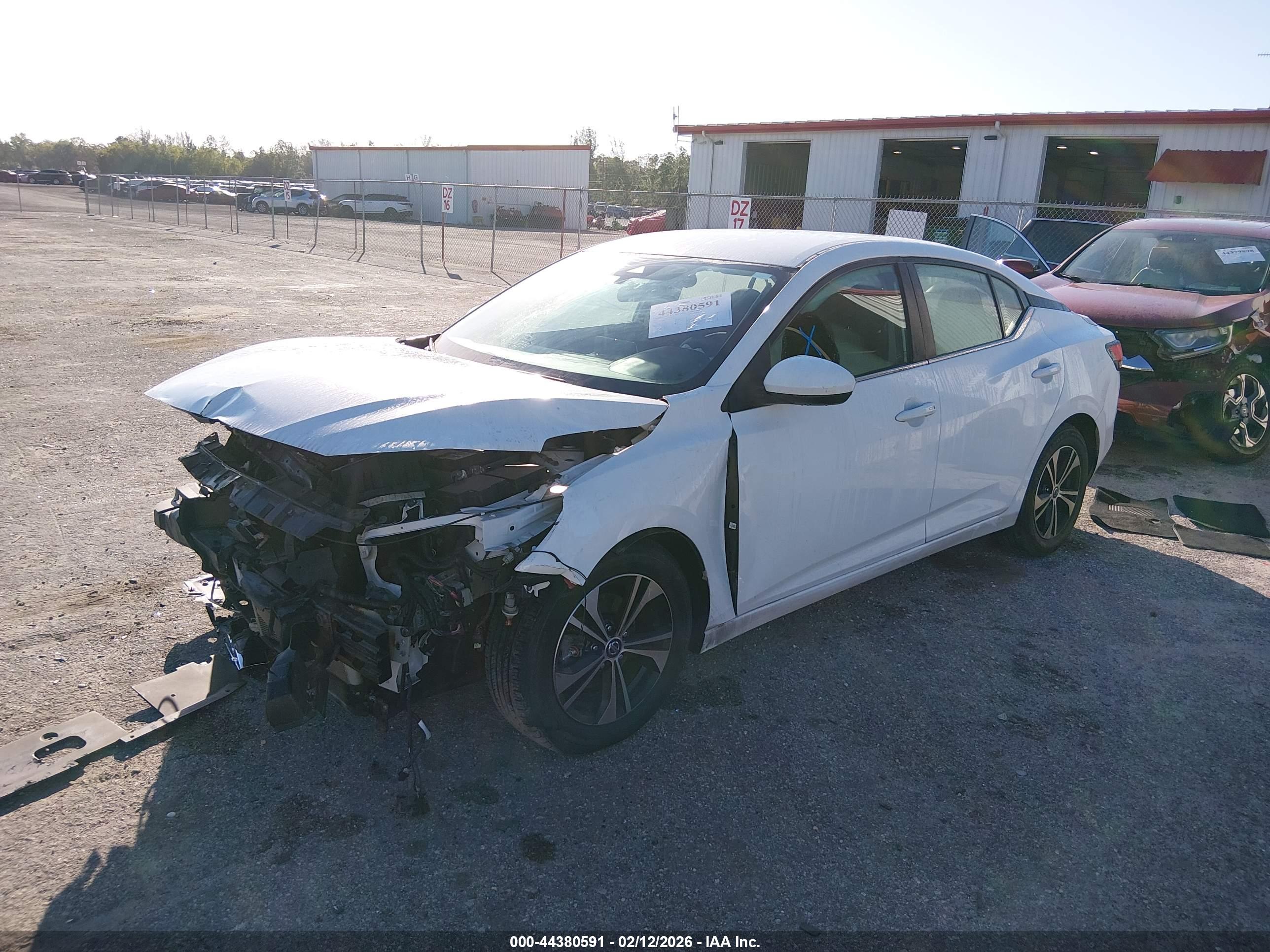 NISSAN SENTRA image 2
