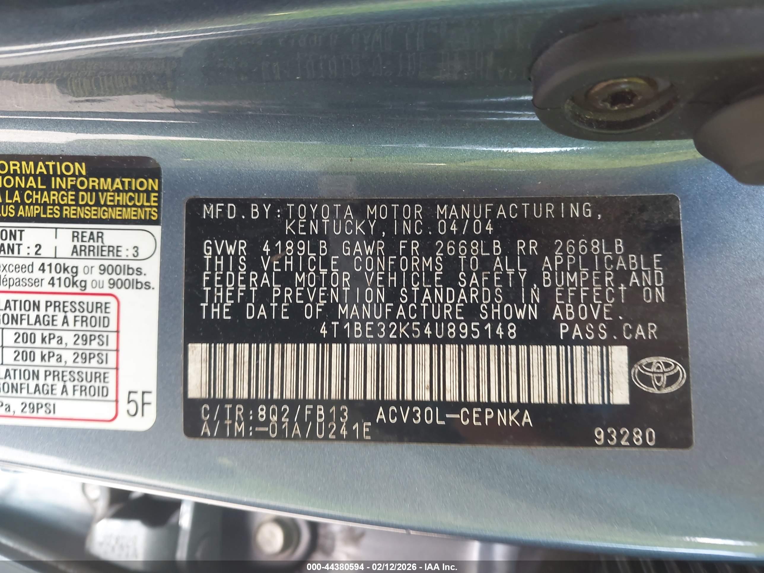 TOYOTA CAMRY image 9