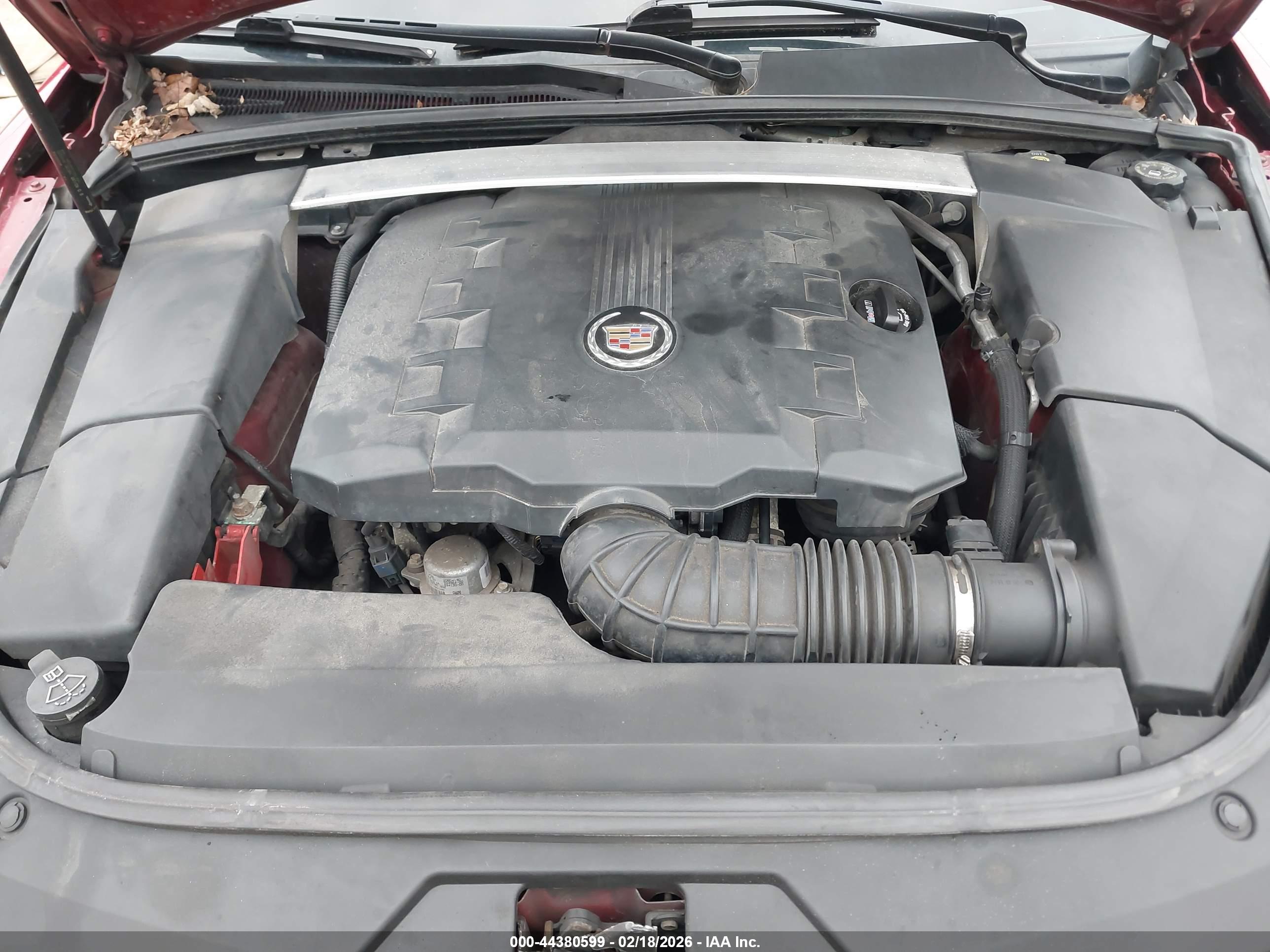 CADILLAC CTS image 10