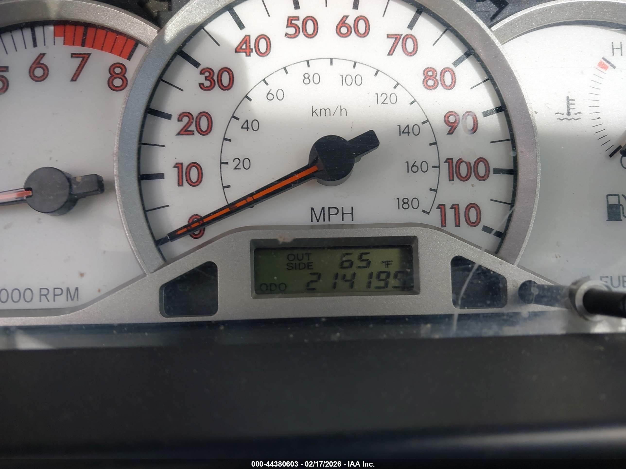 TOYOTA COROLLA image 7
