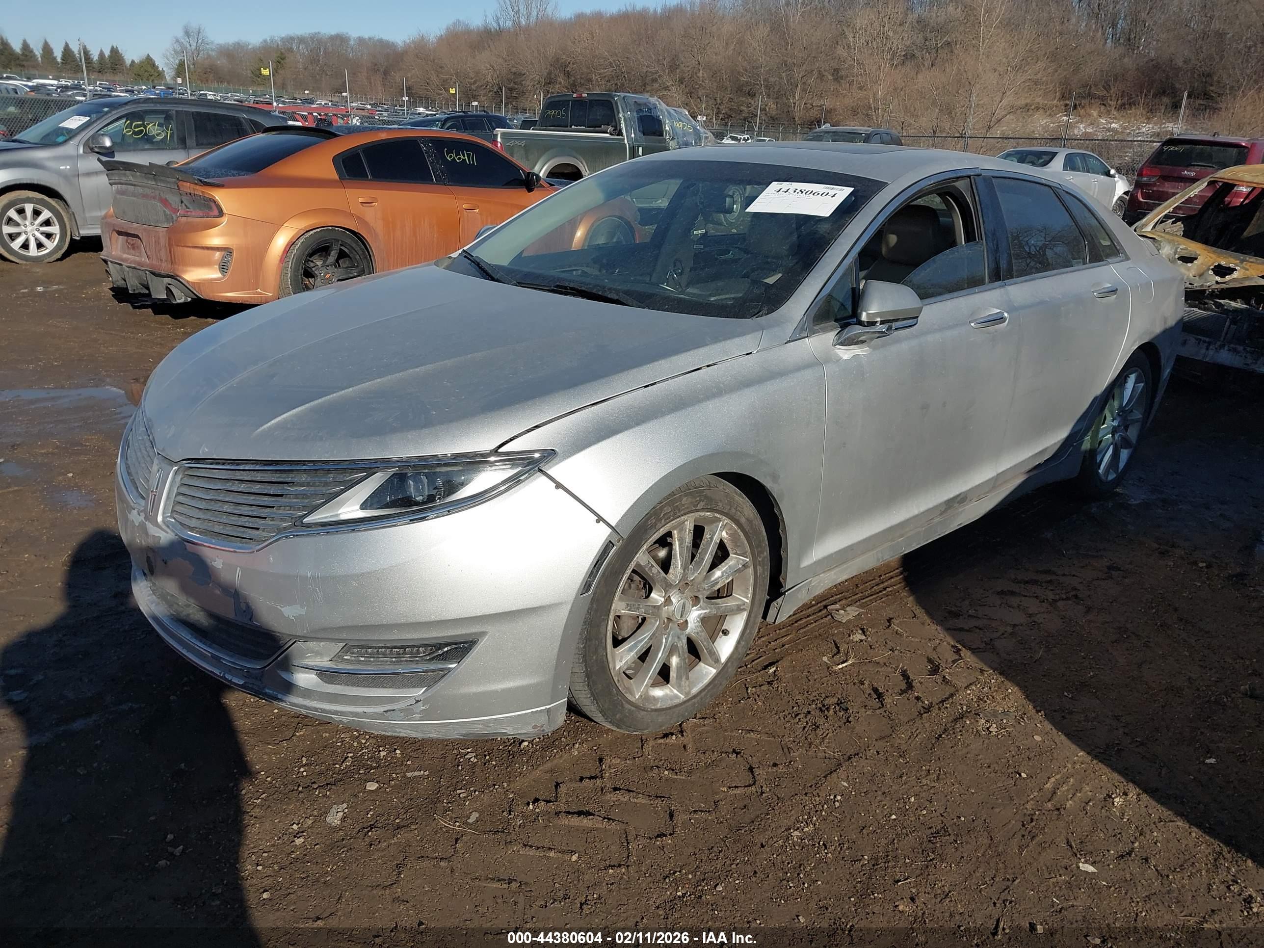 LINCOLN MKZ image 2