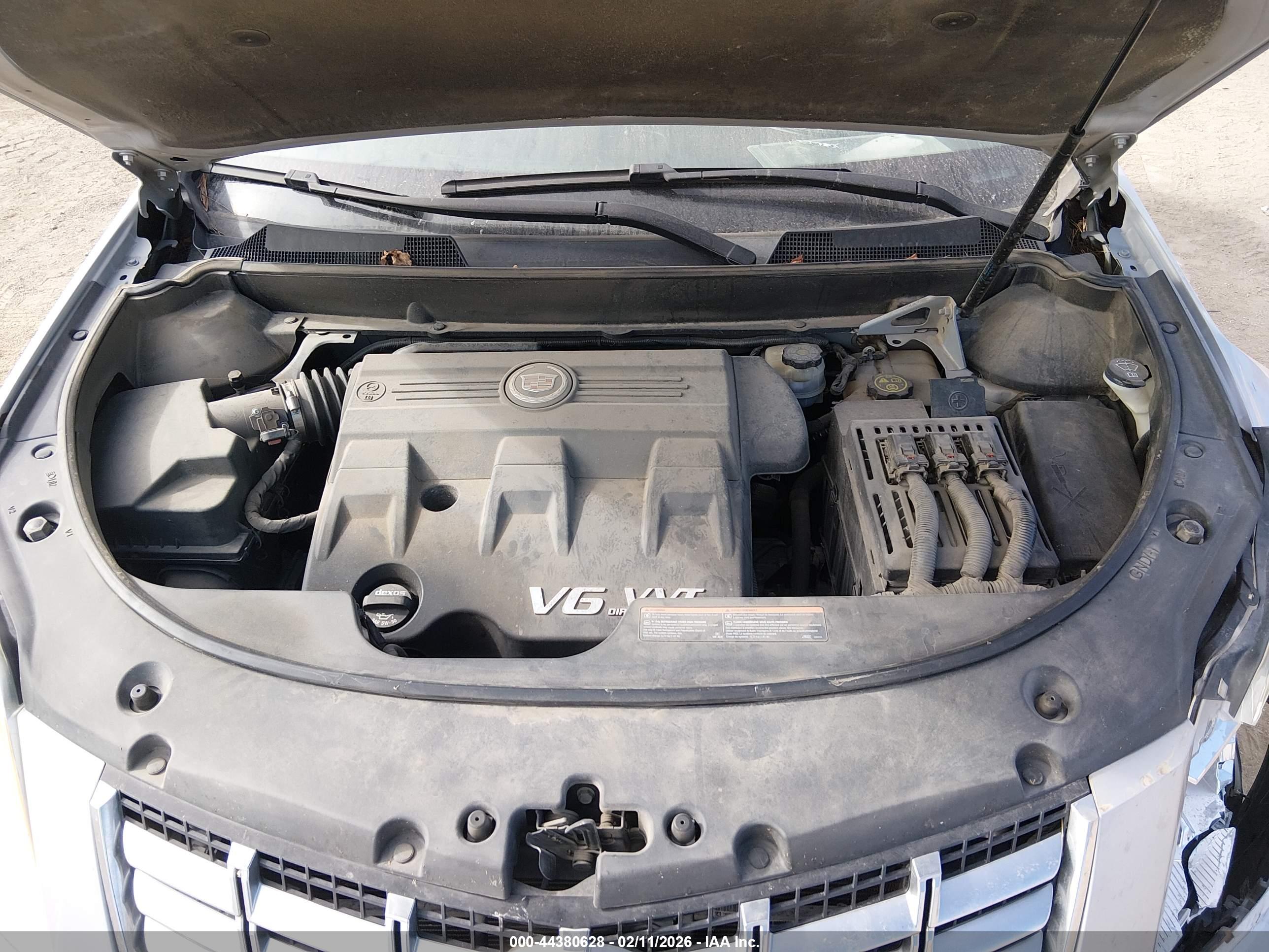 CADILLAC SRX image 10