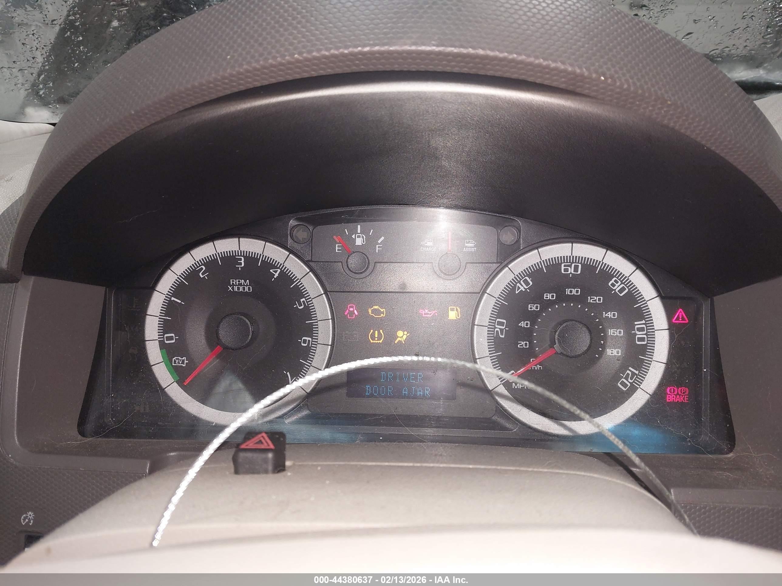 FORD ESCAPE image 7