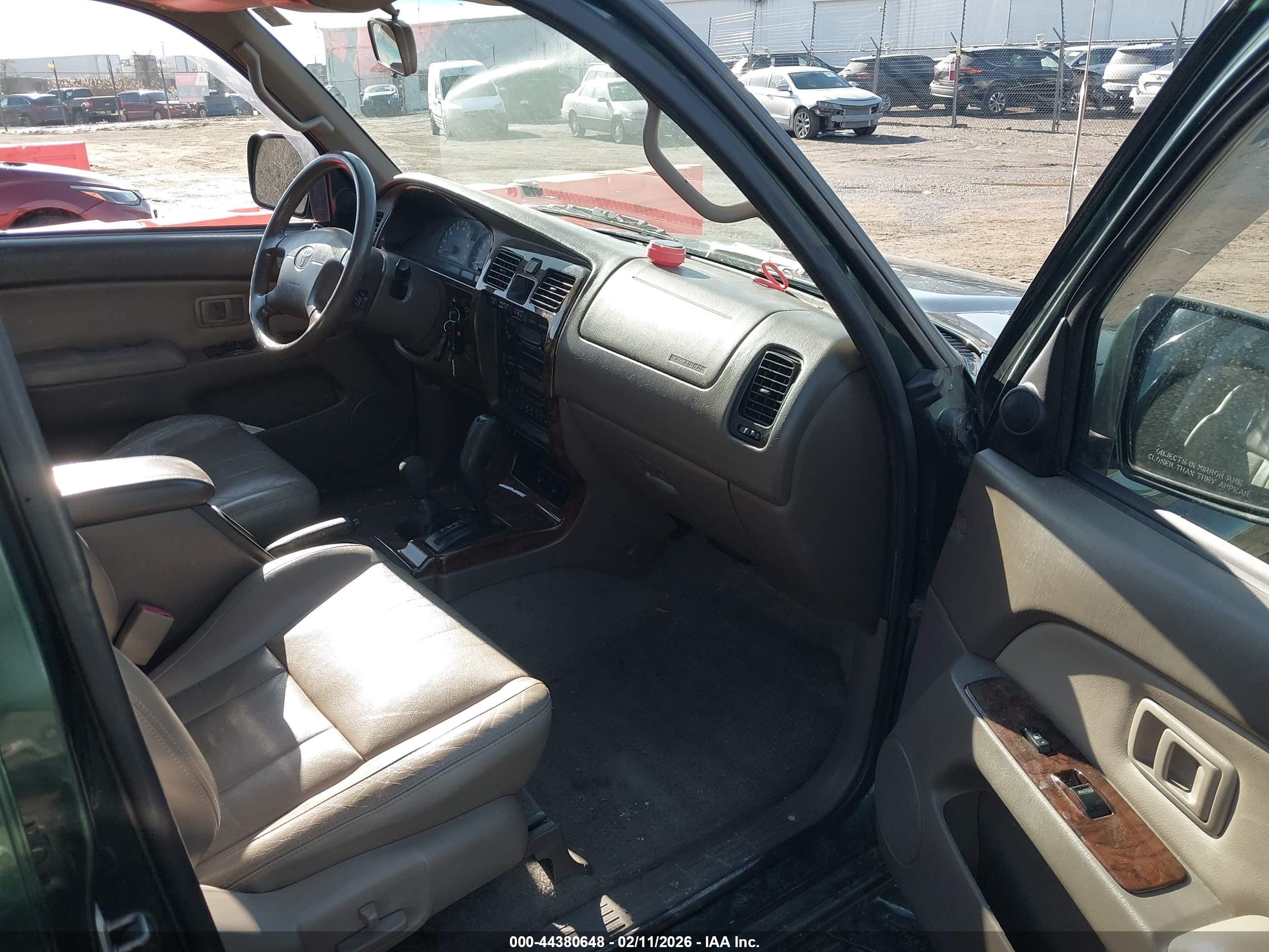 TOYOTA 4RUNNER image 5