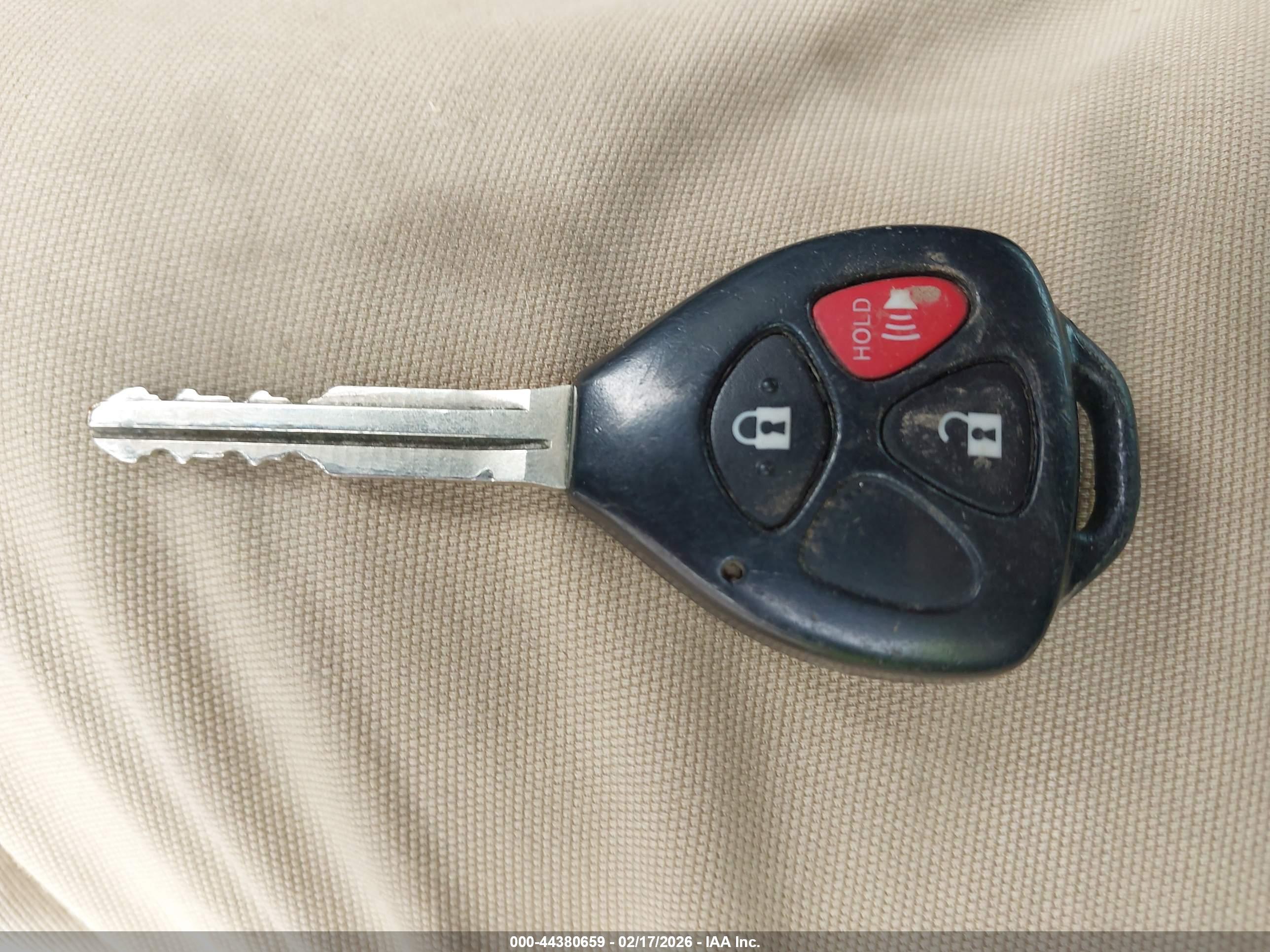 TOYOTA RAV4 image 11
