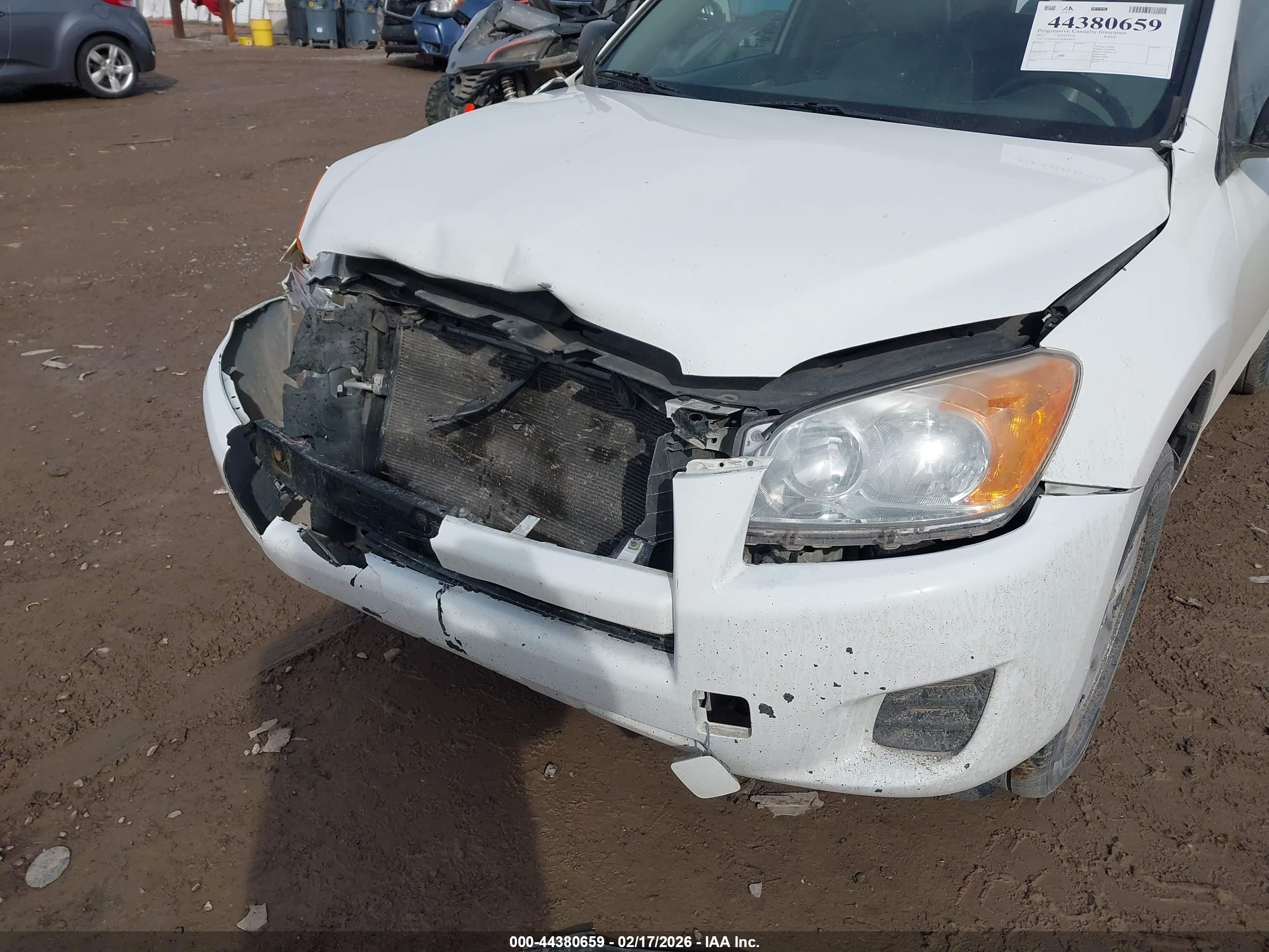 TOYOTA RAV4 image 6