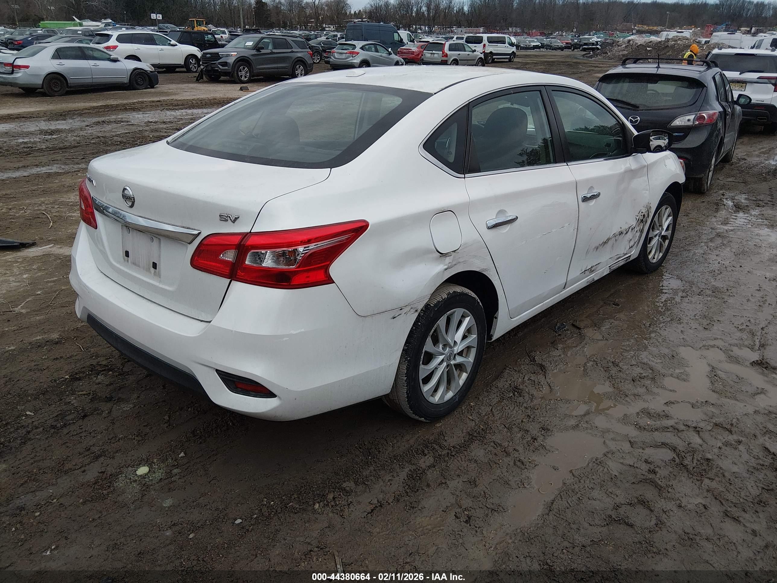 NISSAN SENTRA image 4