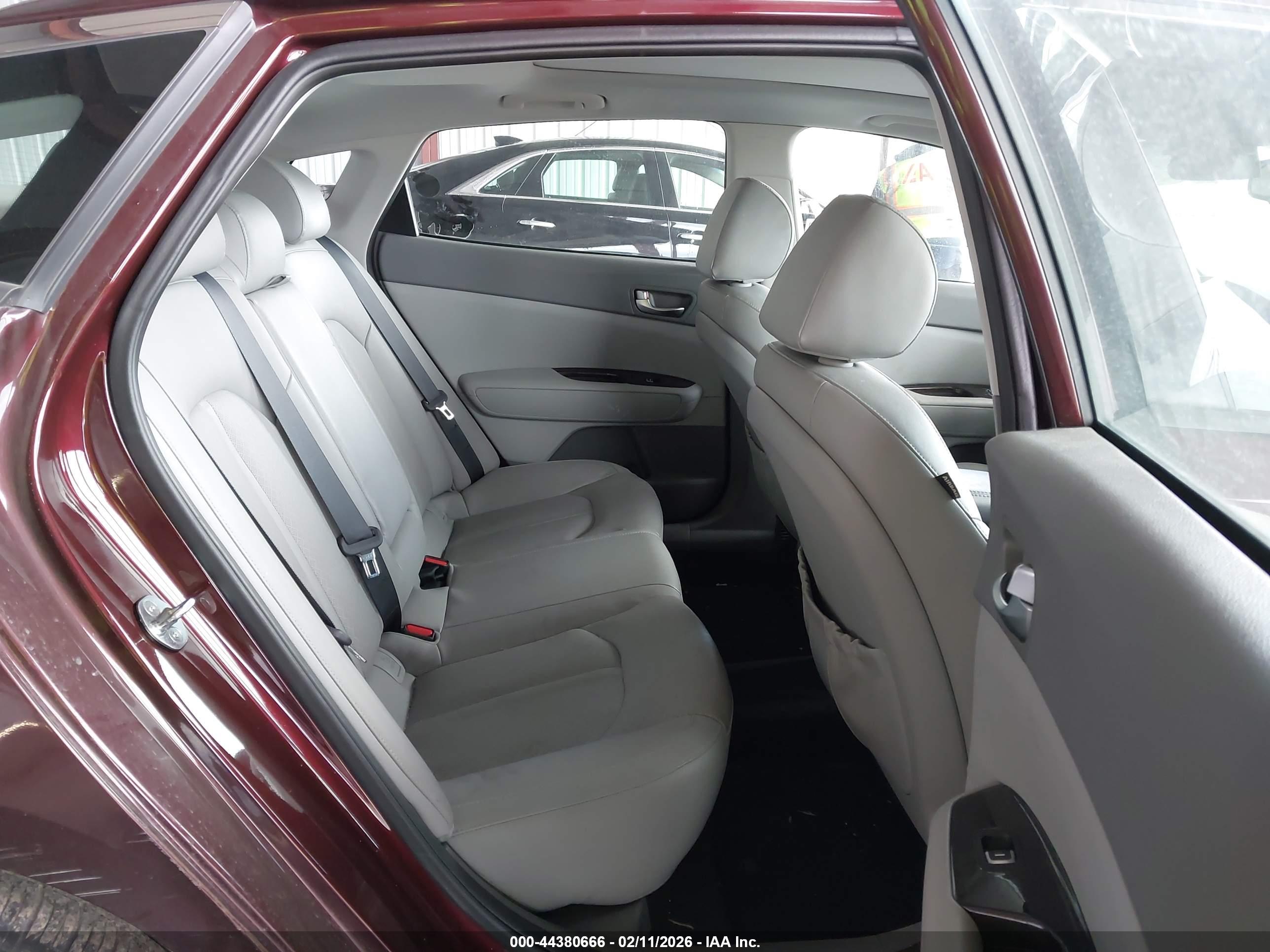KIA OPTIMA image 8