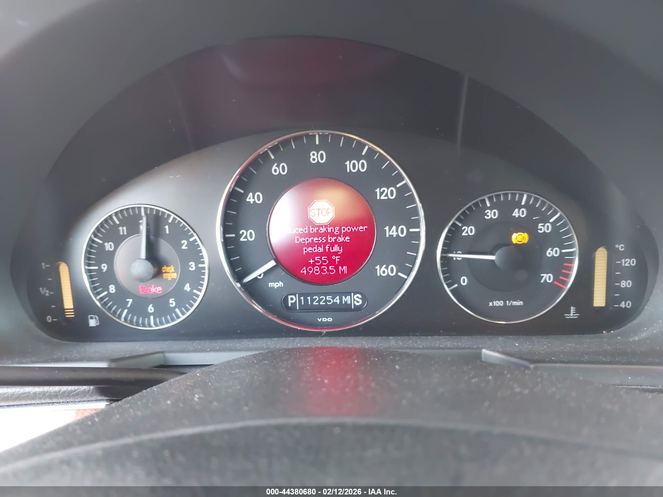MERCEDES-BENZ E image 7