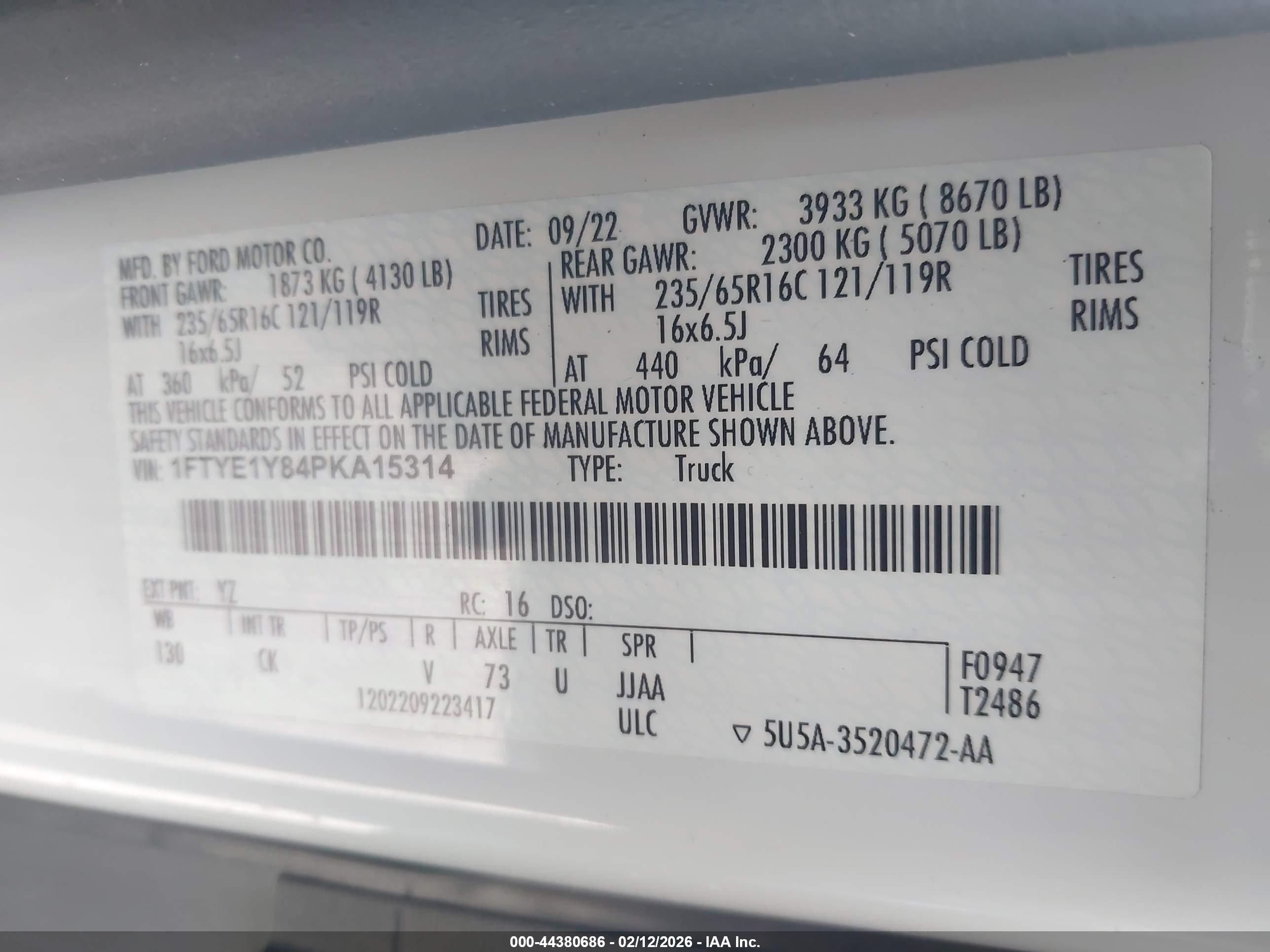 FORD TRANSIT-150 image 9