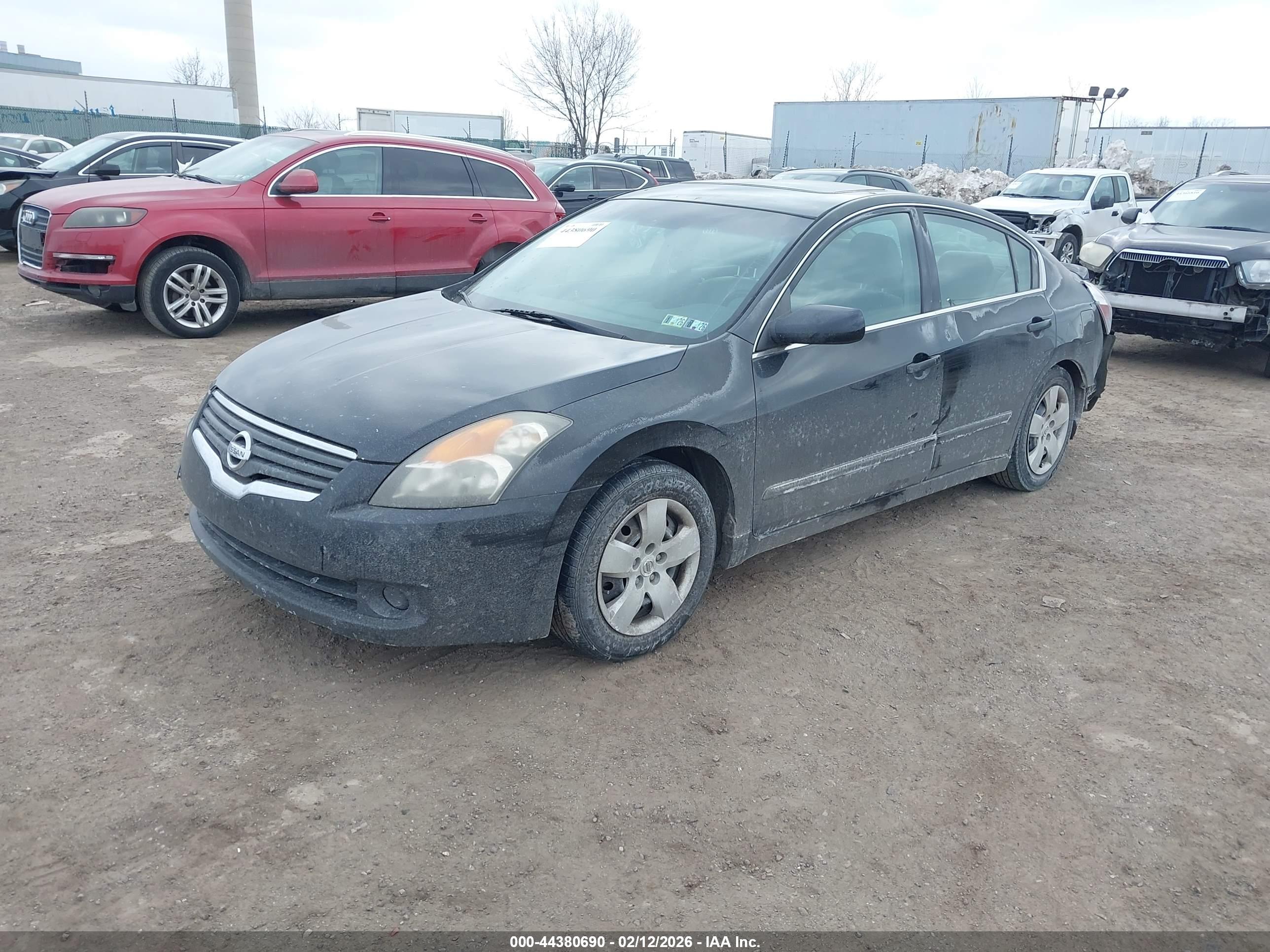 NISSAN ALTIMA image 2