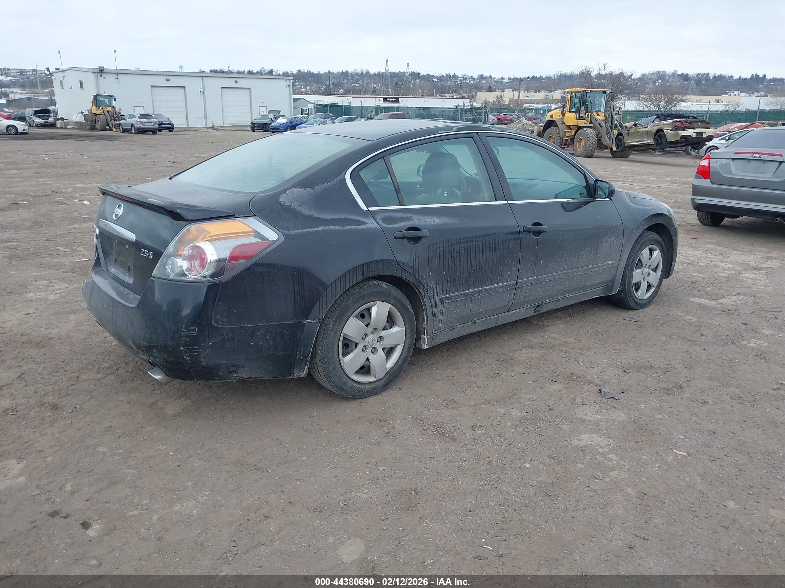 NISSAN ALTIMA image 4