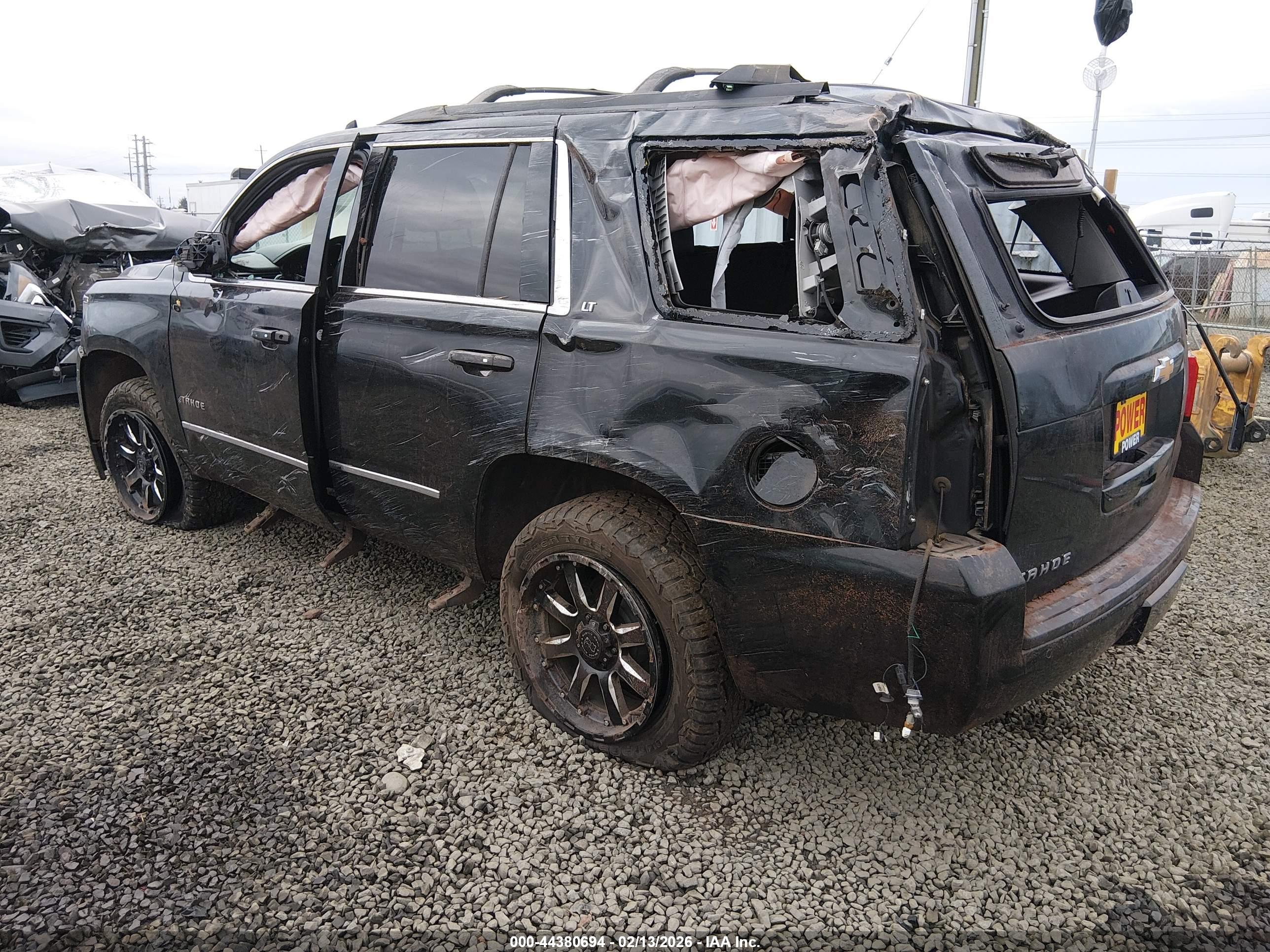 CHEVROLET TAHOE image 3