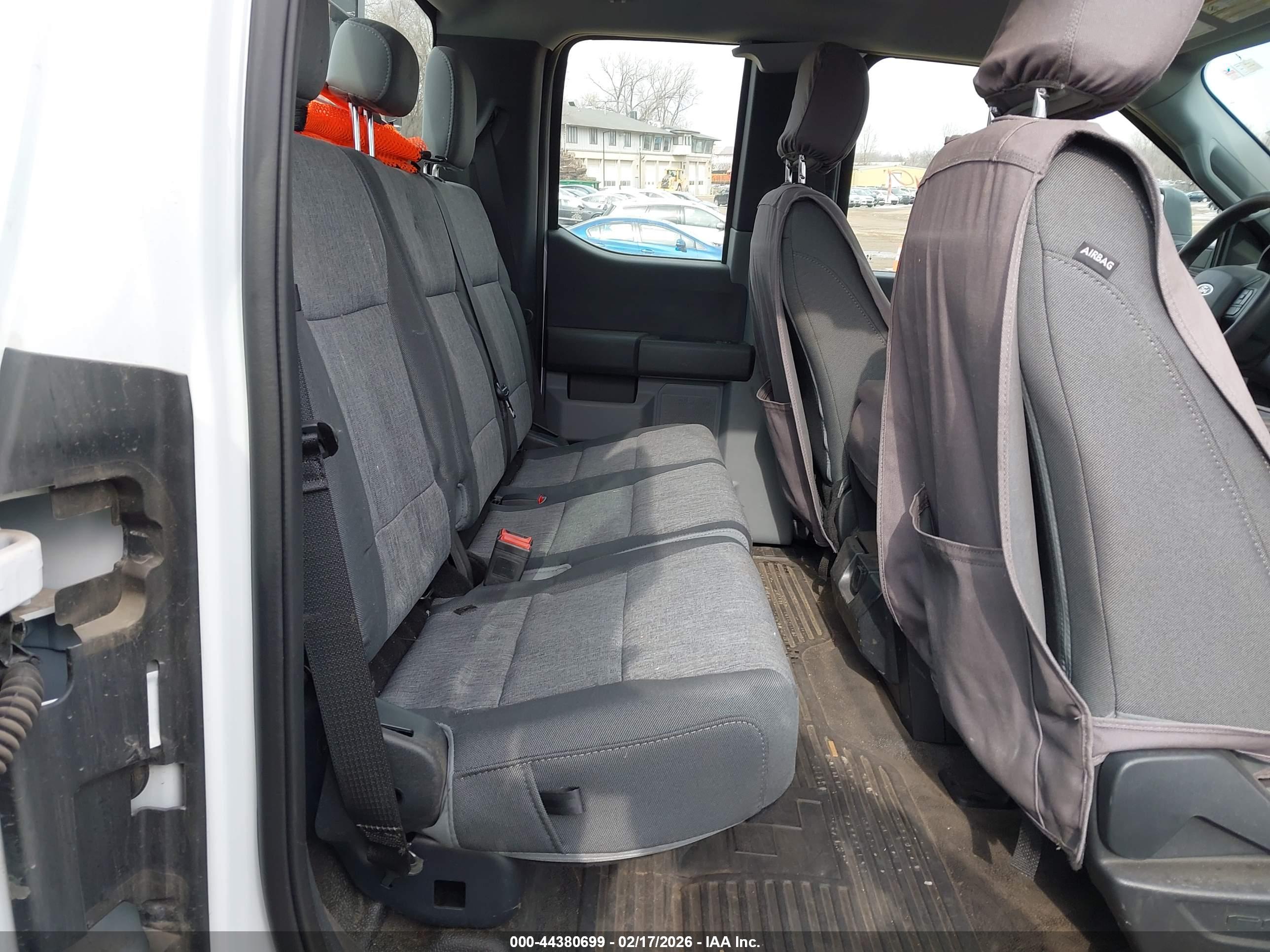 FORD F-250 image 8