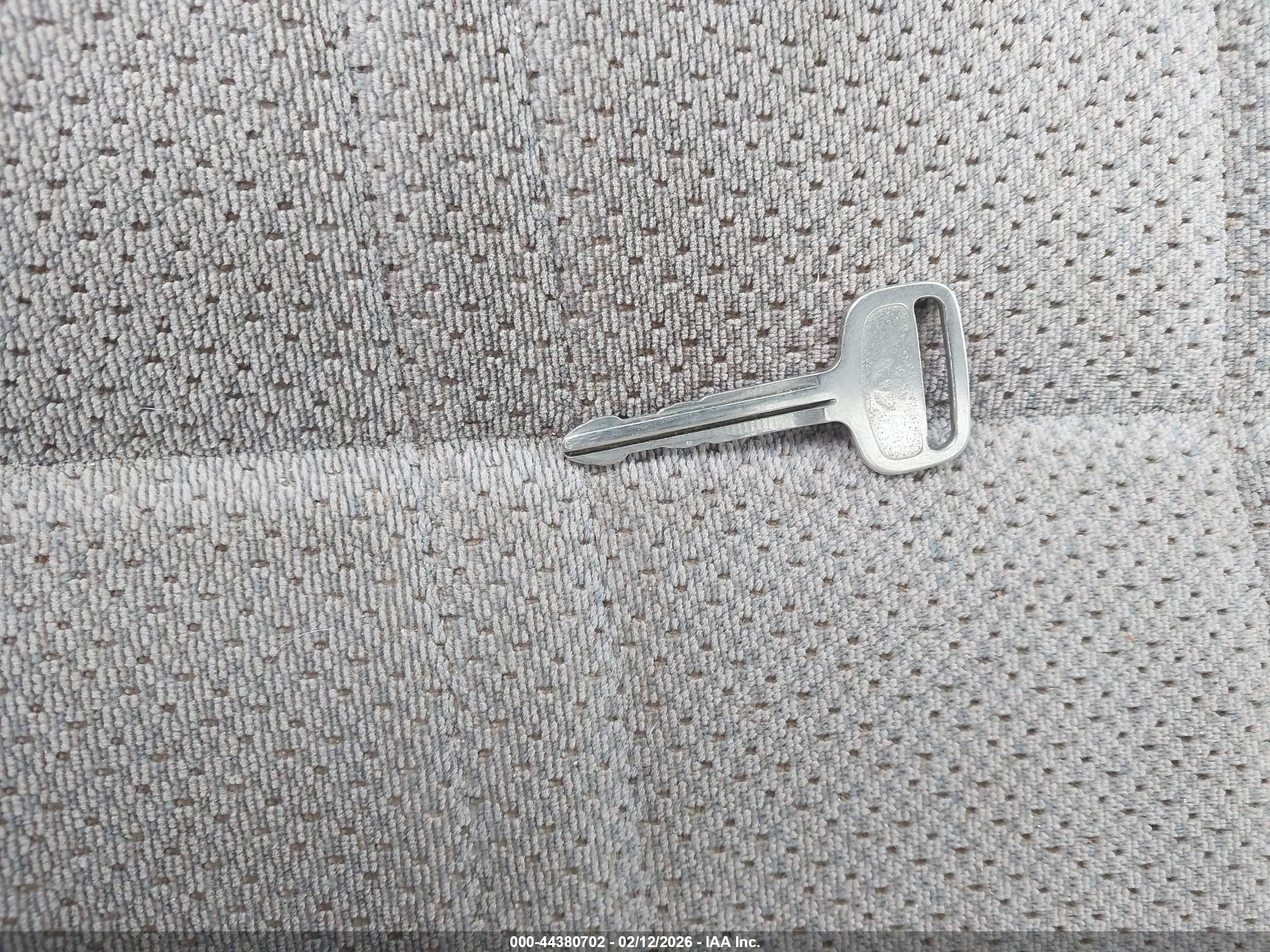 TOYOTA TUNDRA image 11