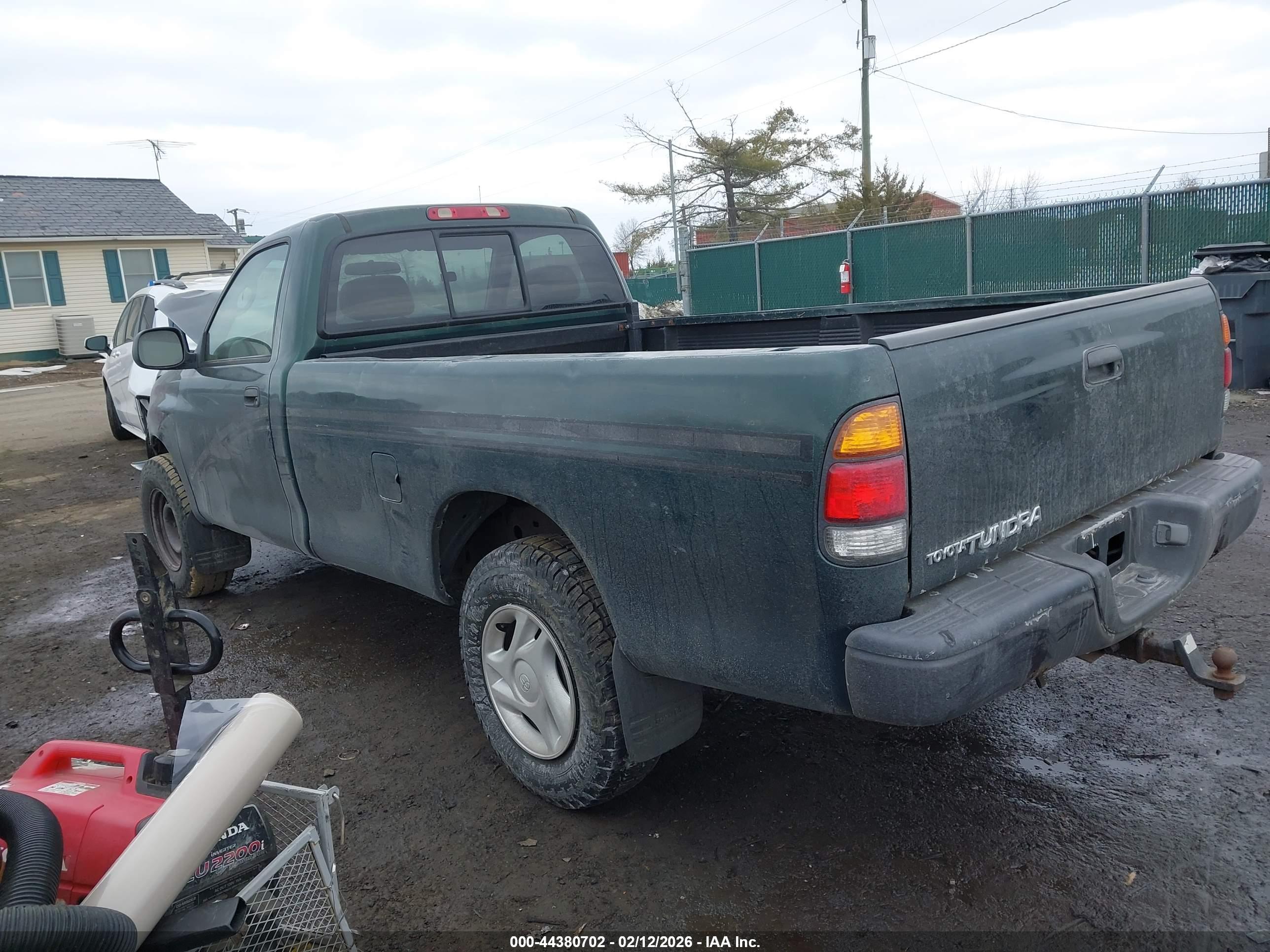 TOYOTA TUNDRA image 3