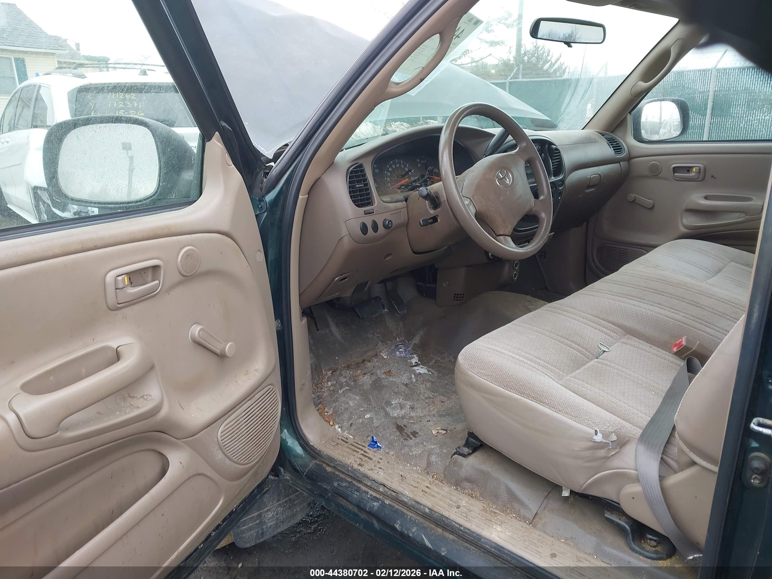 TOYOTA TUNDRA image 5
