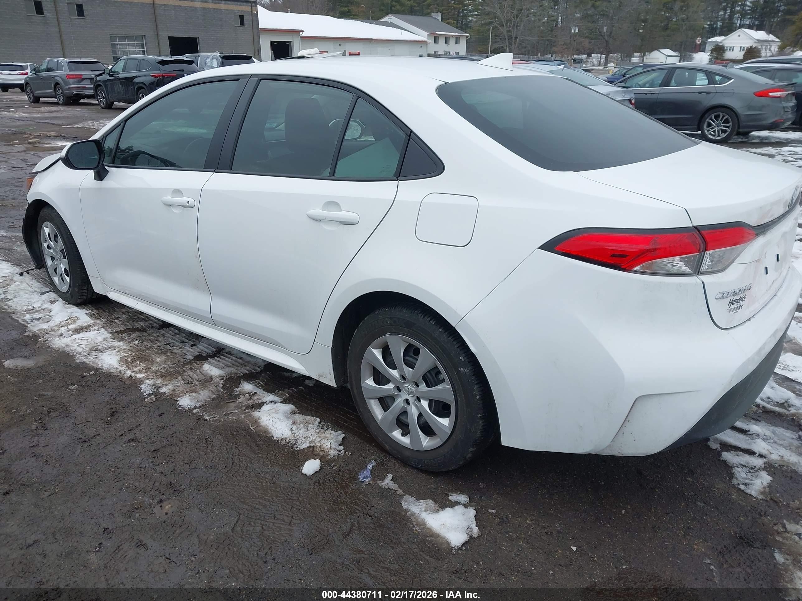 TOYOTA COROLLA image 3