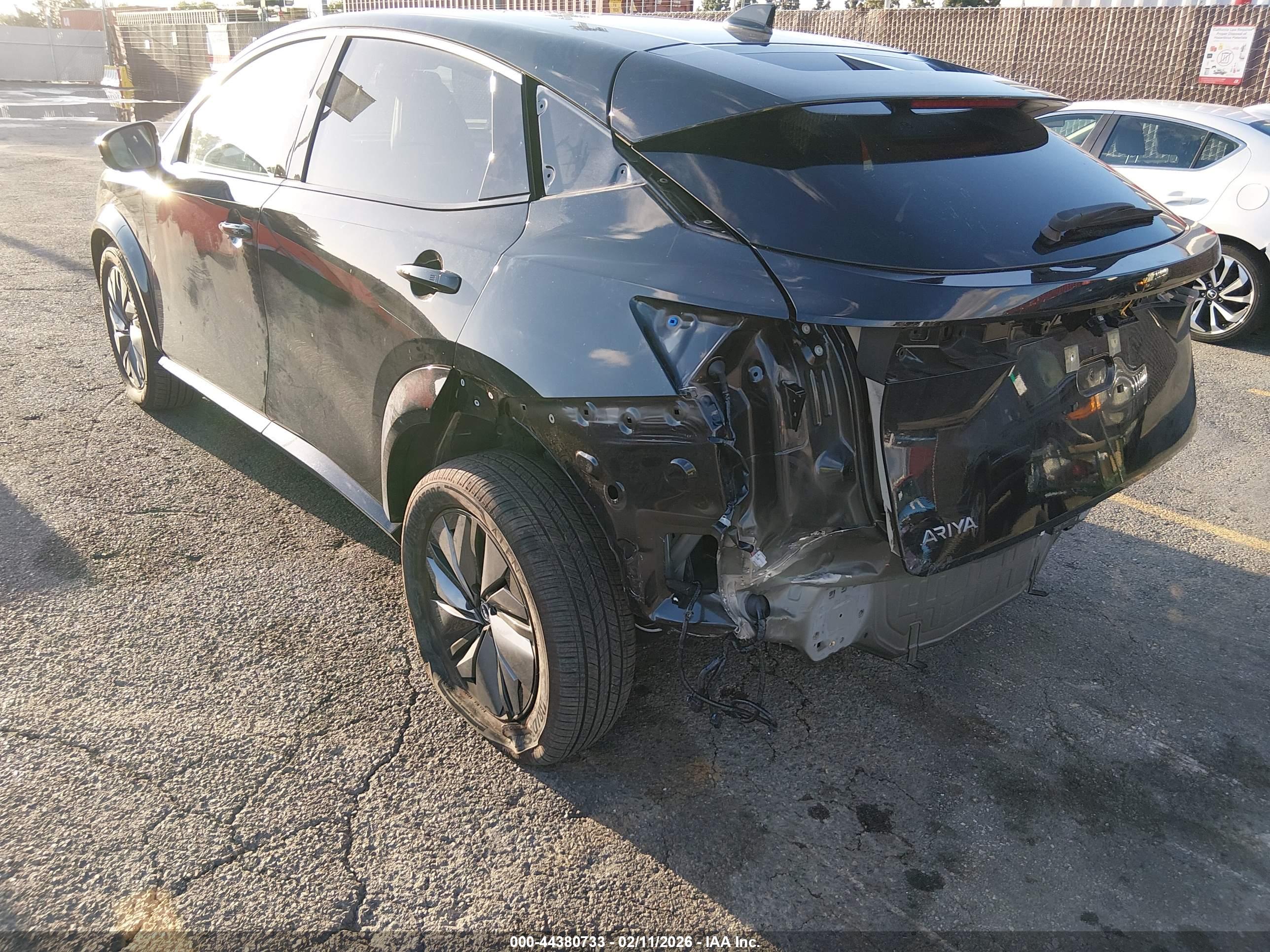 NISSAN ARIYA image 3
