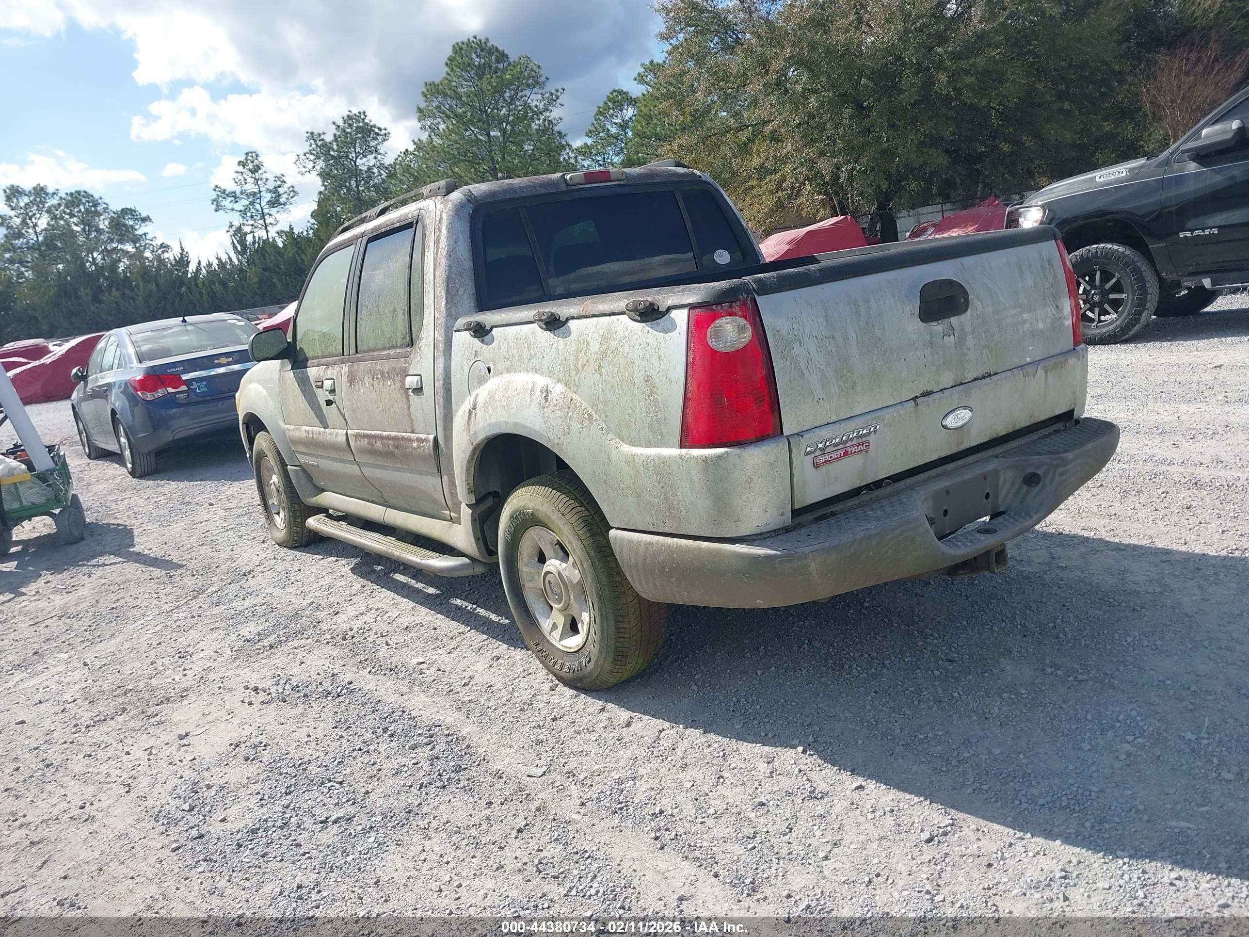 FORD EXPLORER image 3