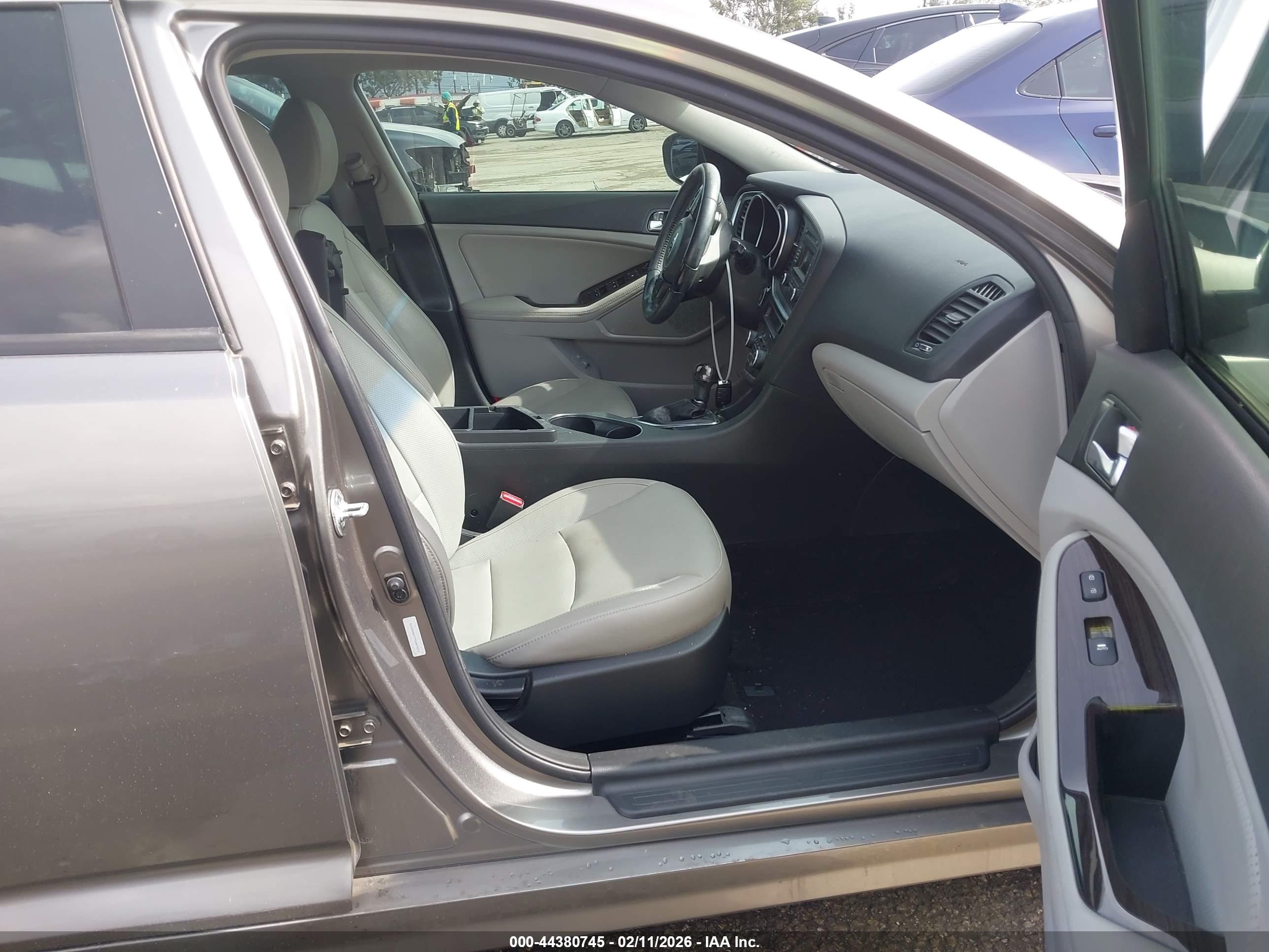 KIA OPTIMA image 5
