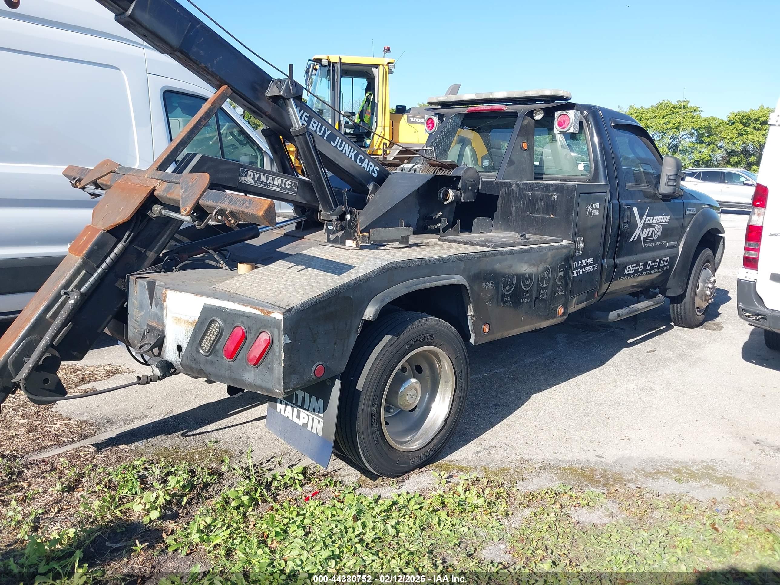 FORD F-550 image 4