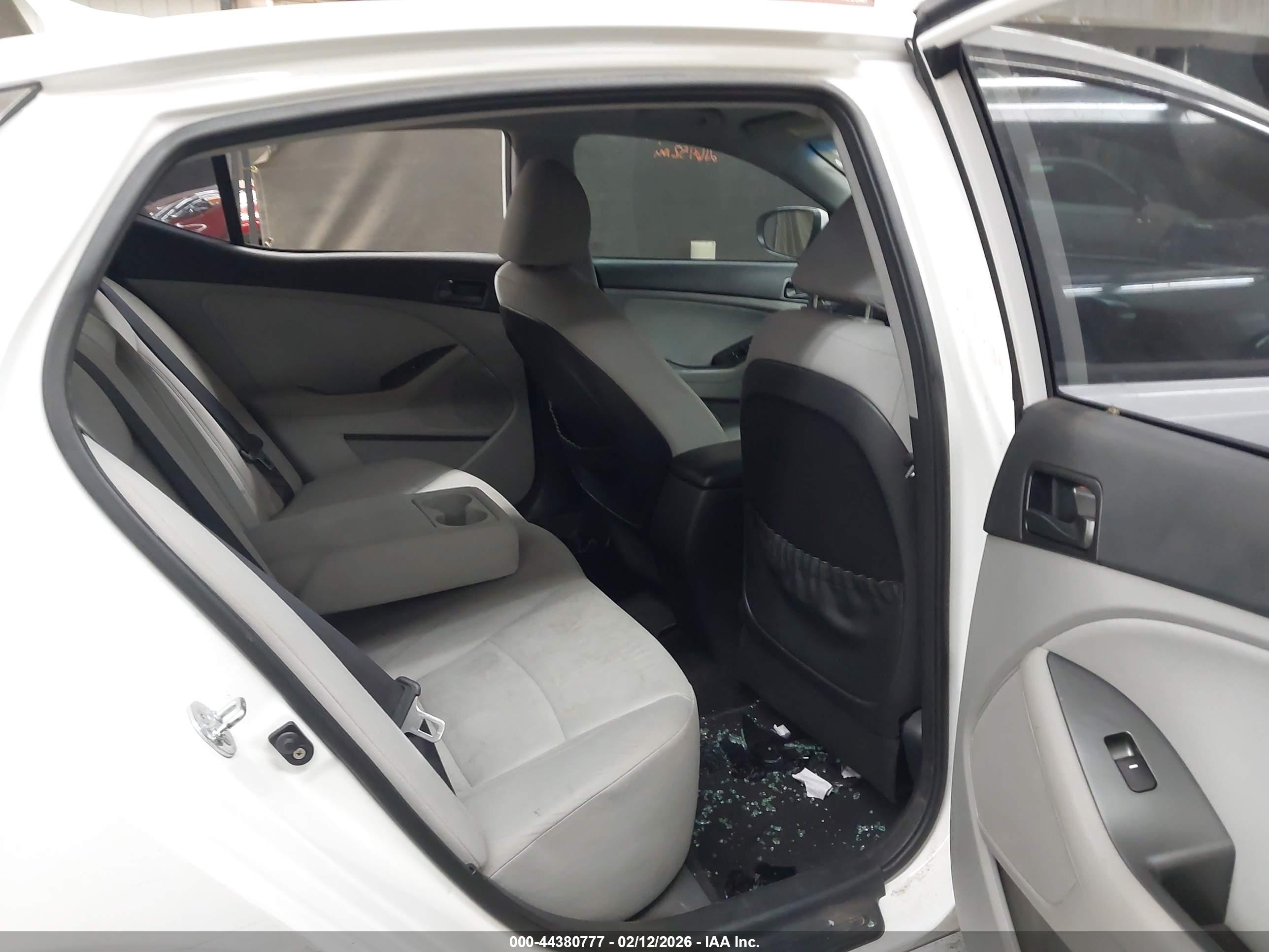 KIA OPTIMA image 8