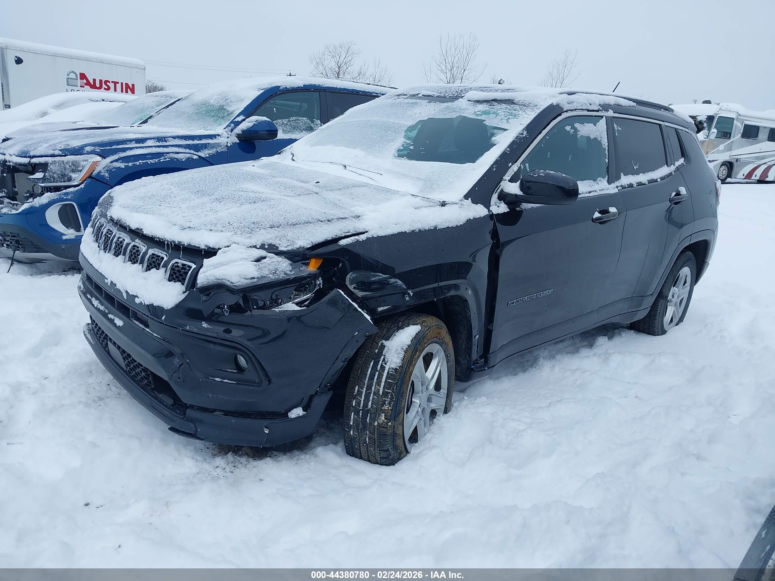 JEEP COMPASS image 2