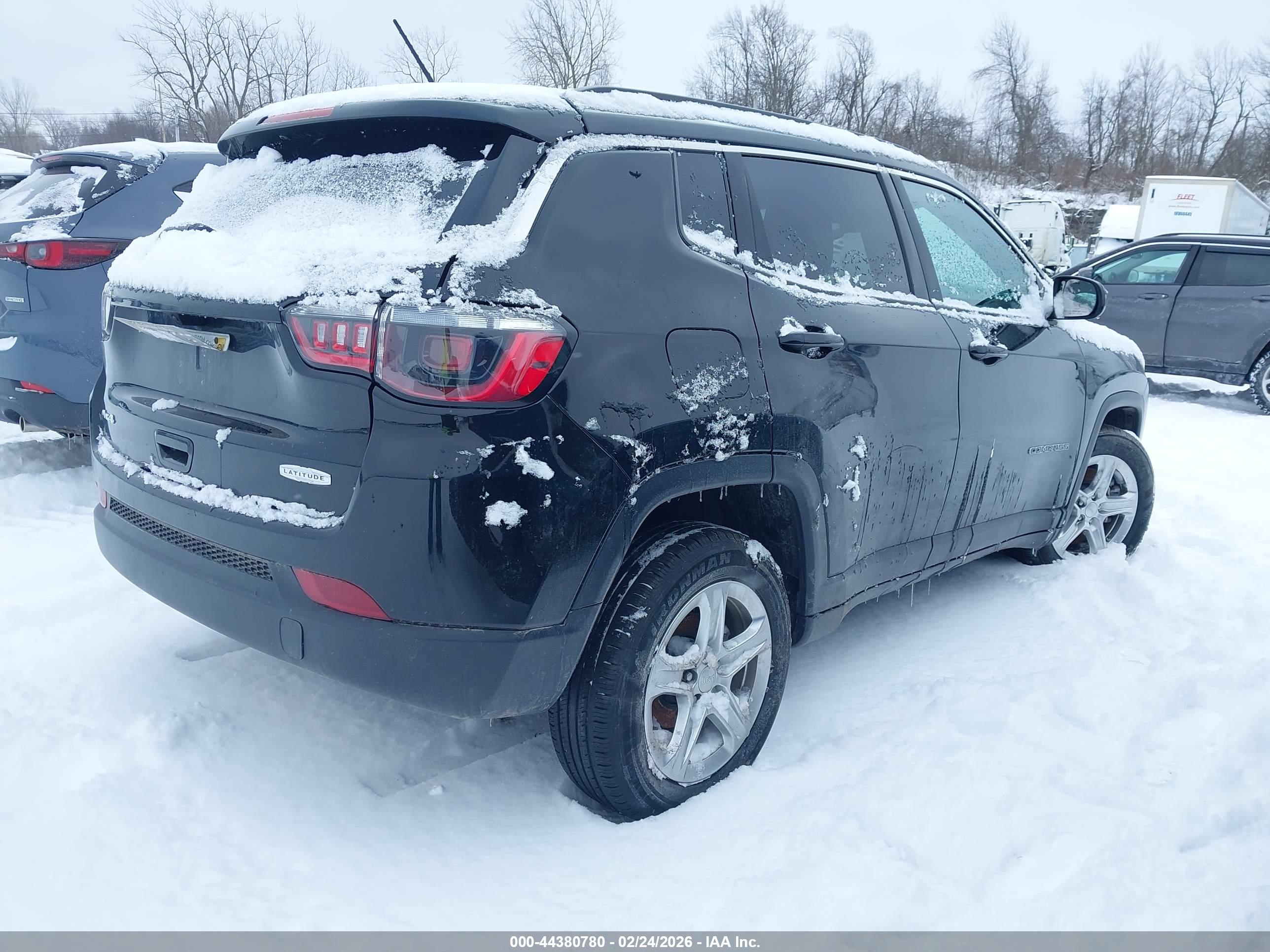 JEEP COMPASS image 4