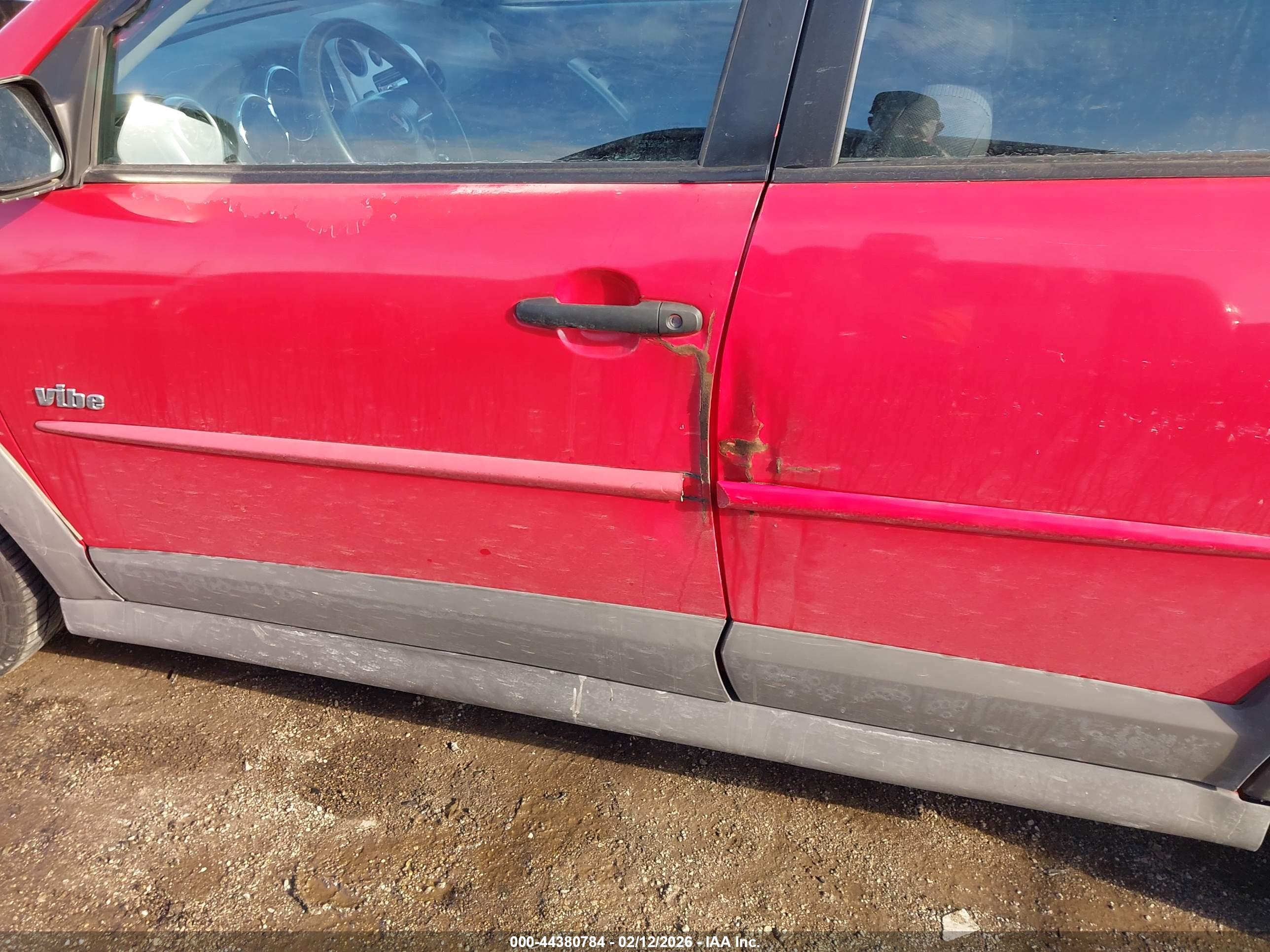 PONTIAC VIBE image 6