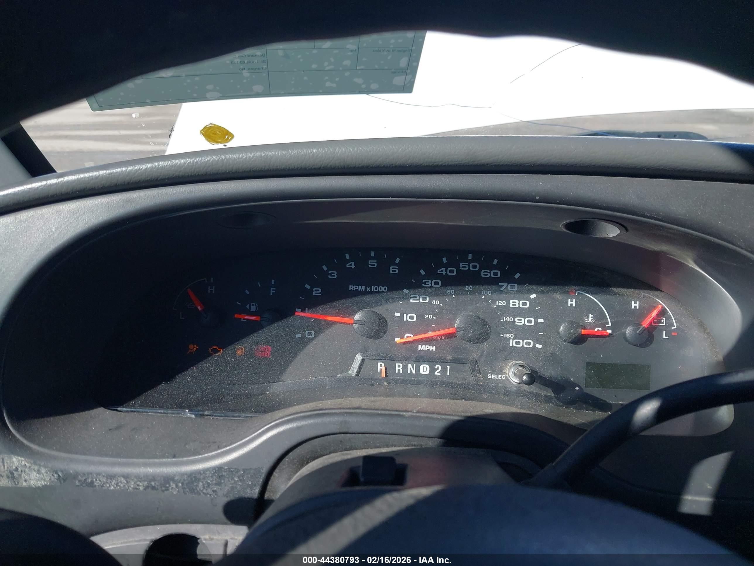 FORD E-250 image 7