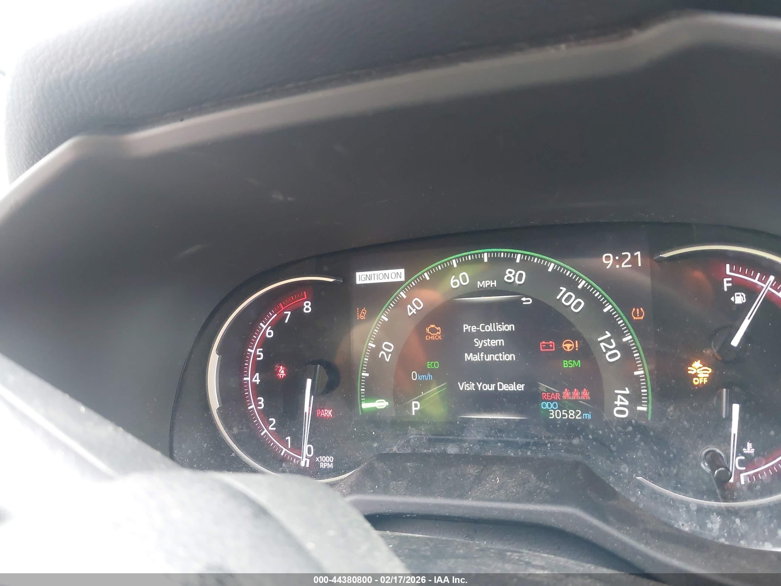 TOYOTA RAV4 image 7