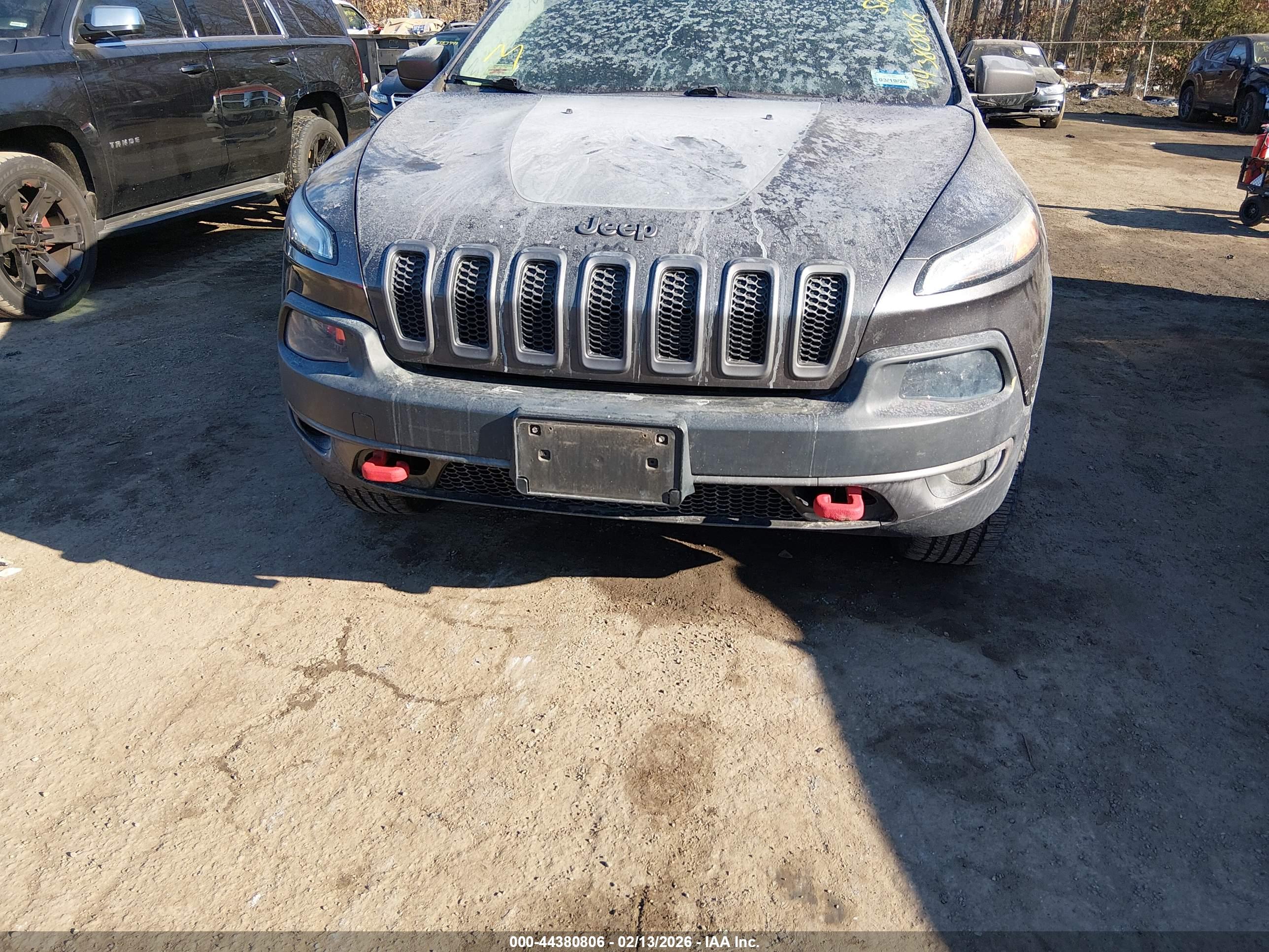 JEEP CHEROKEE image 6