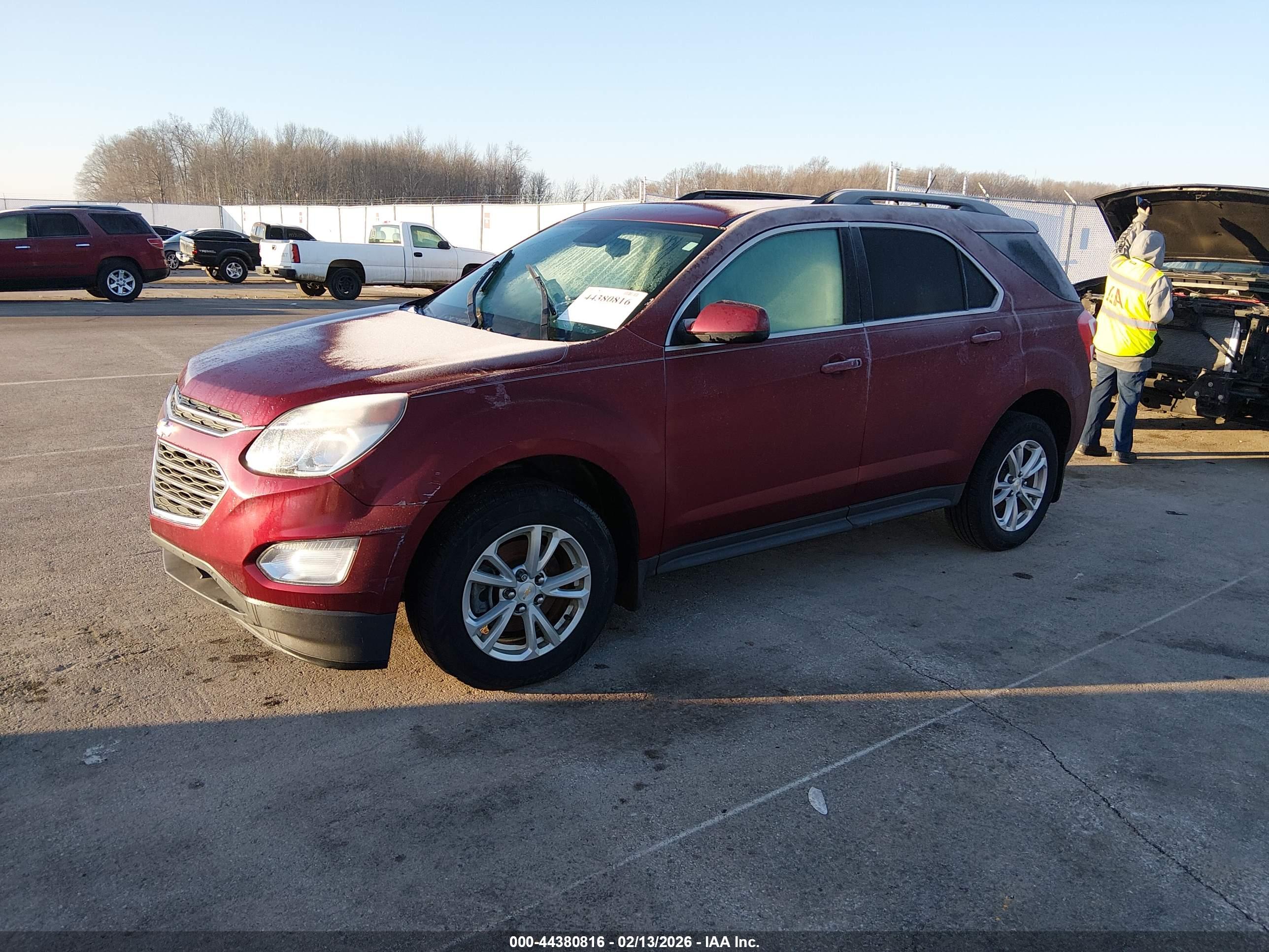 CHEVROLET EQUINOX image 2