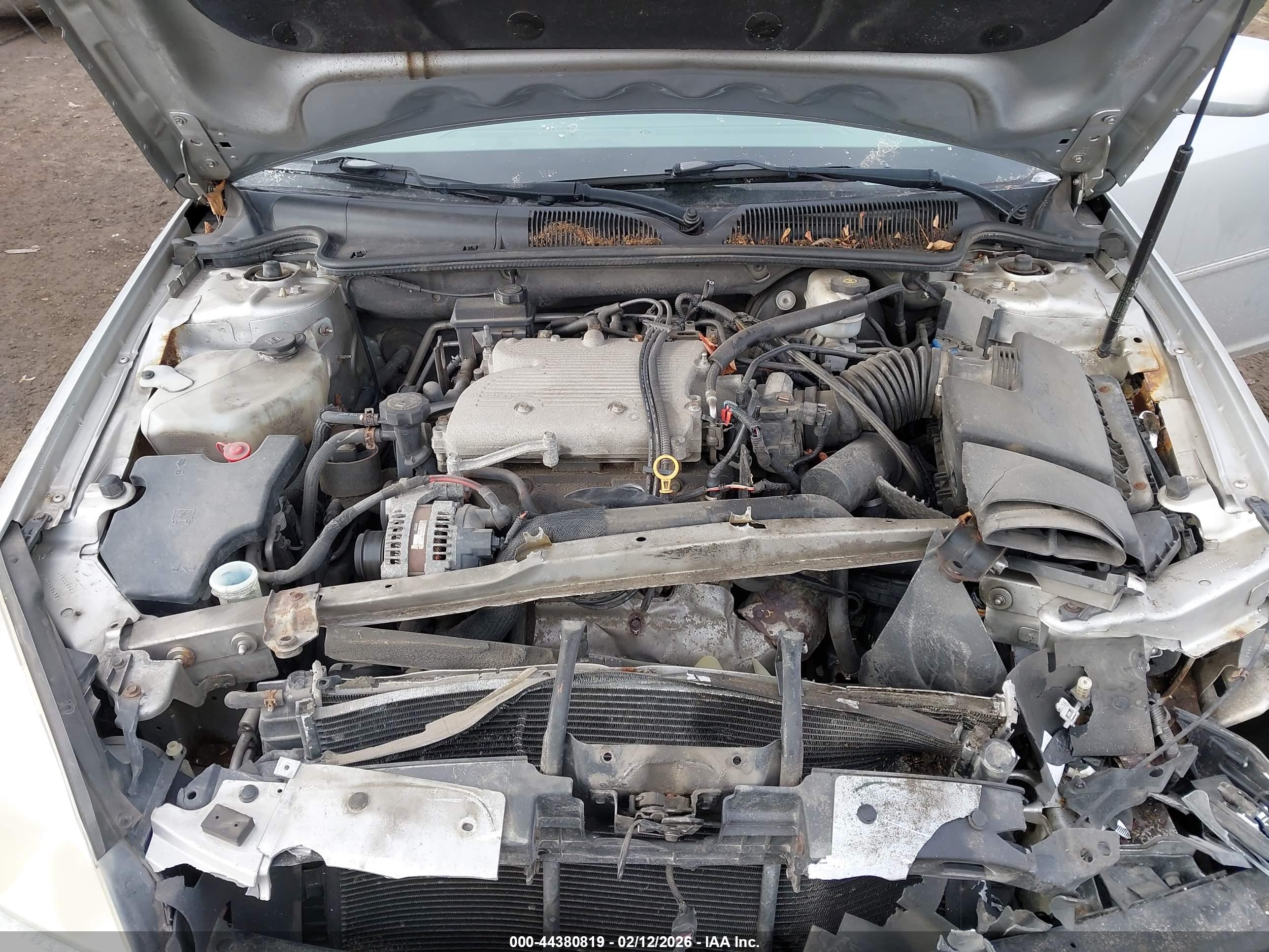 BUICK LUCERNE image 10