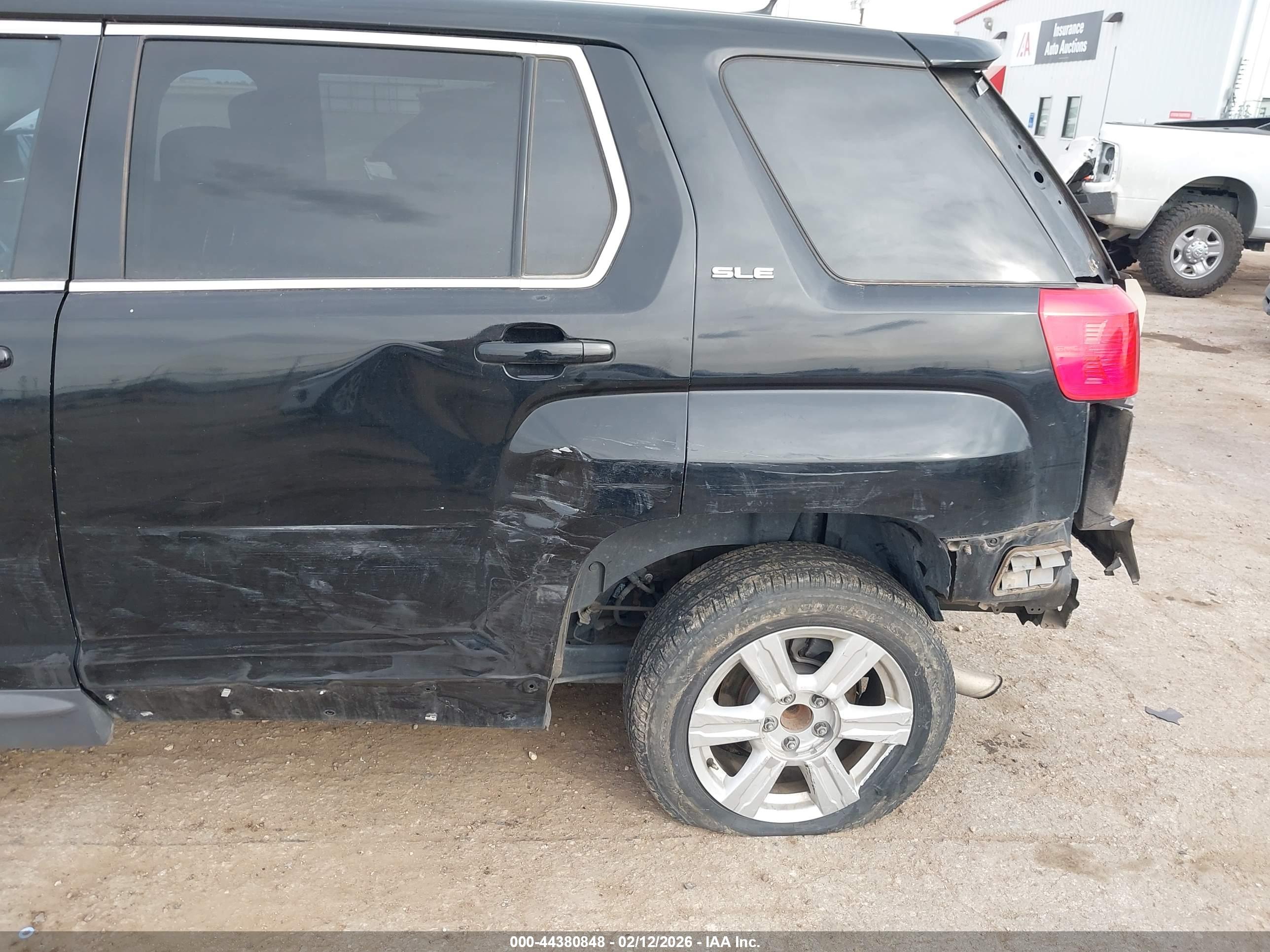 GMC TERRAIN image 6