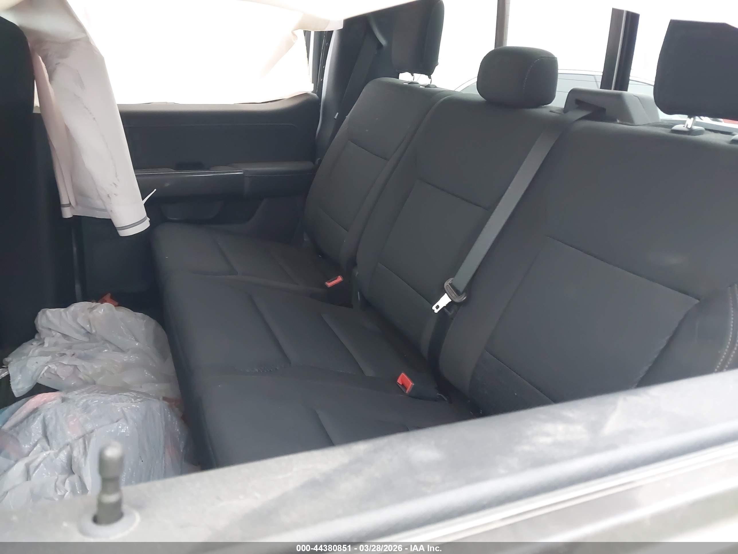 FORD F-150 image 8