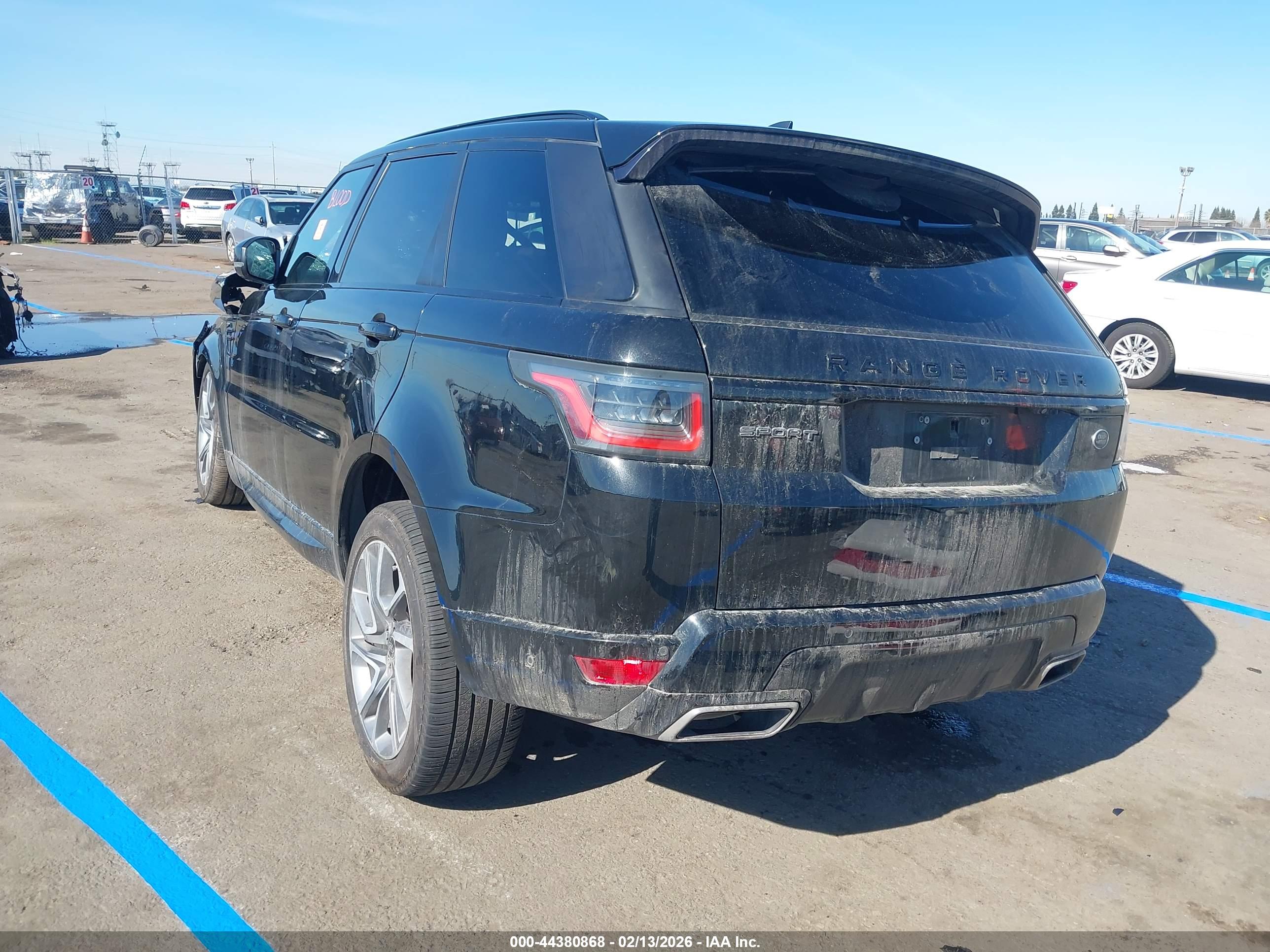 LAND ROVER image 3