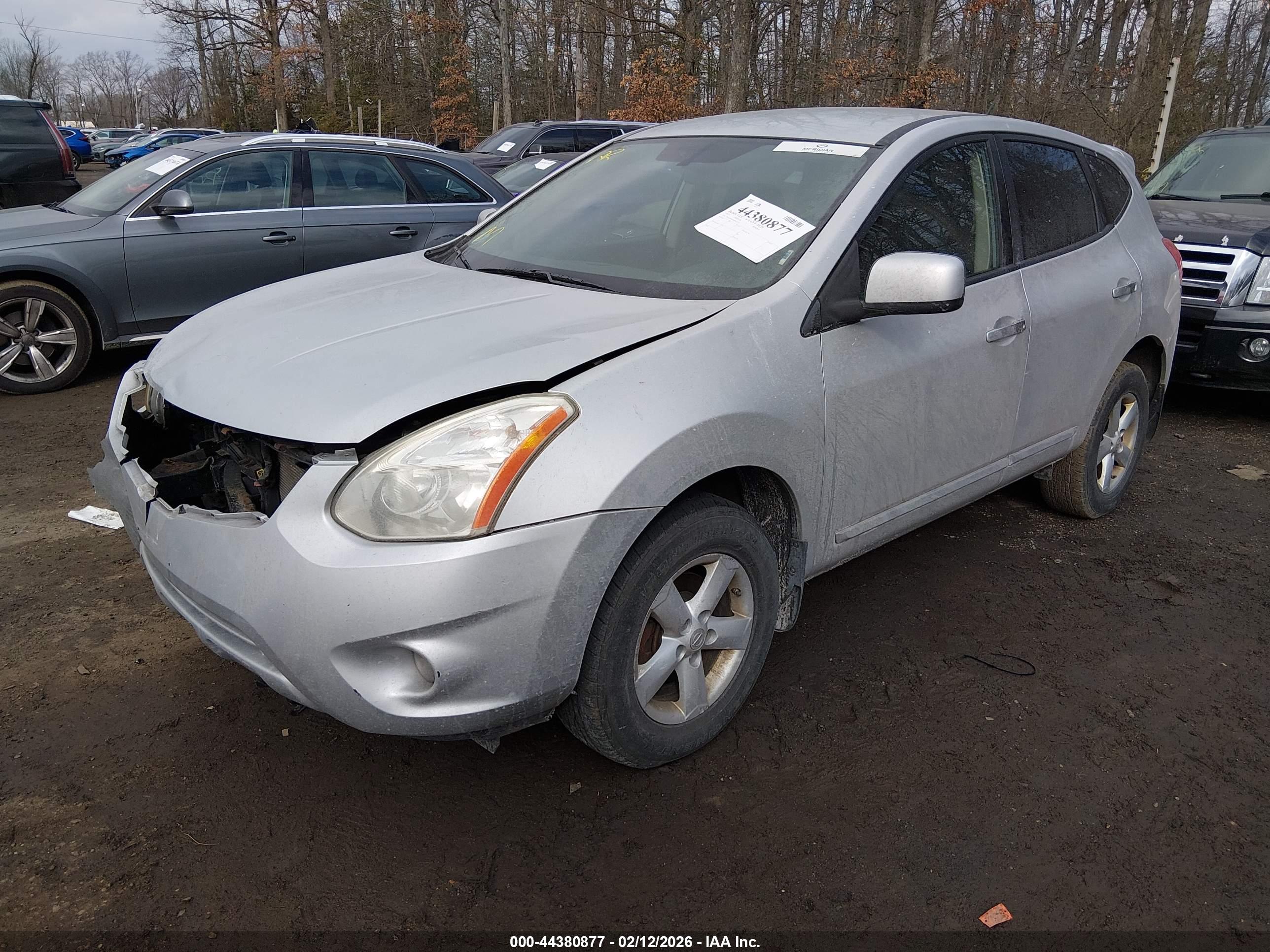 NISSAN ROGUE image 2