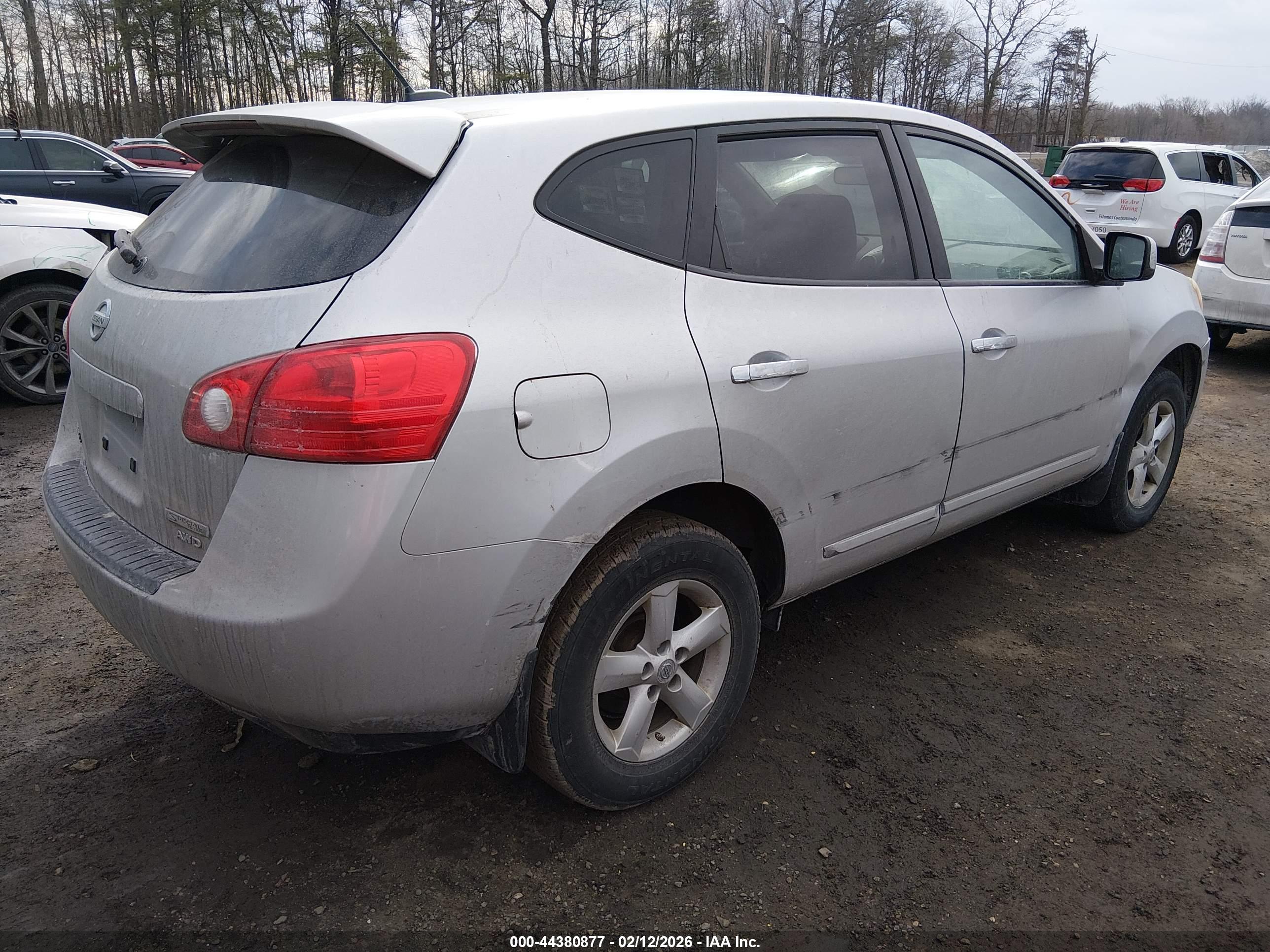NISSAN ROGUE image 4
