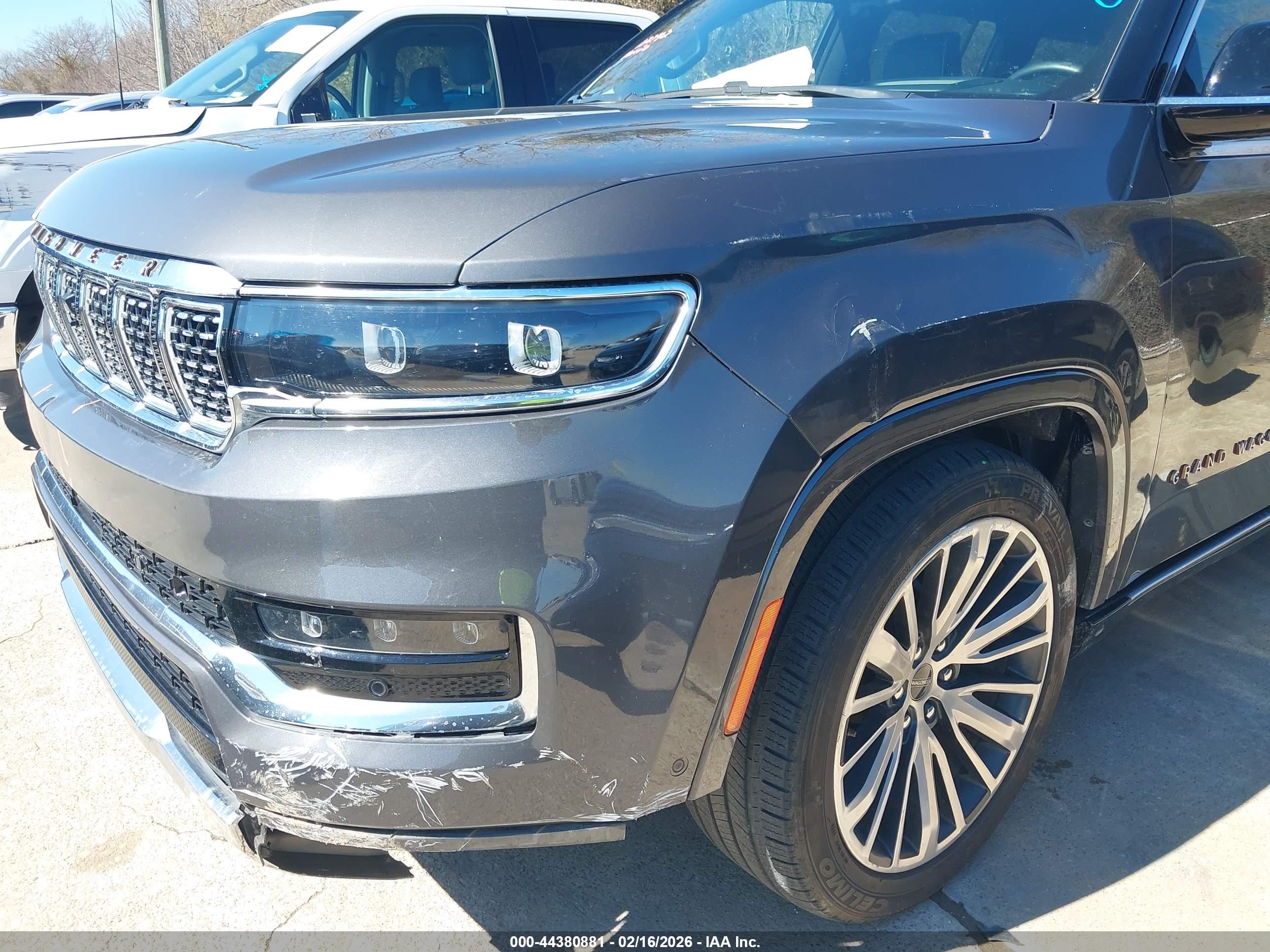 JEEP GRAND image 6