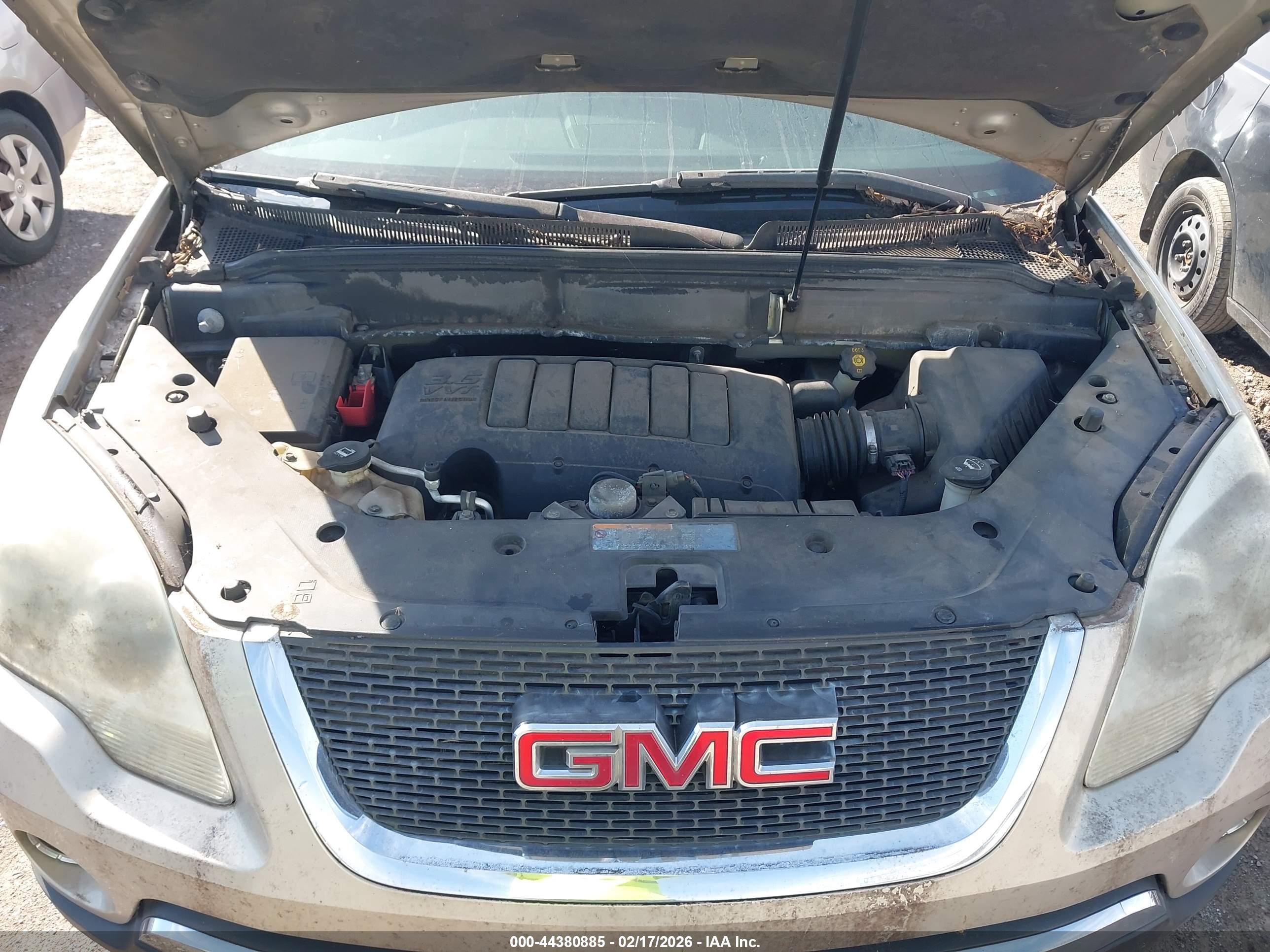 GMC ACADIA image 10