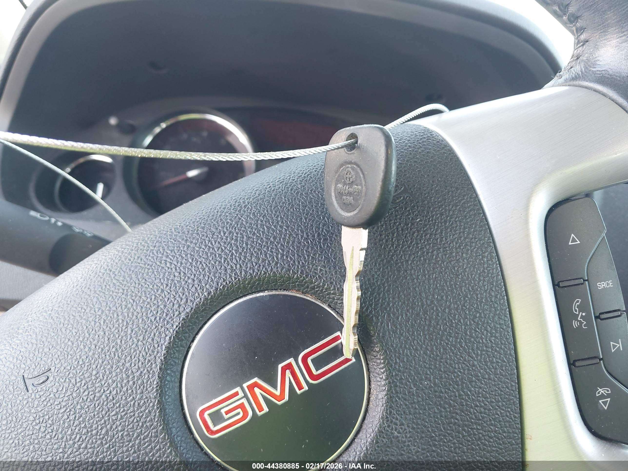 GMC ACADIA image 11