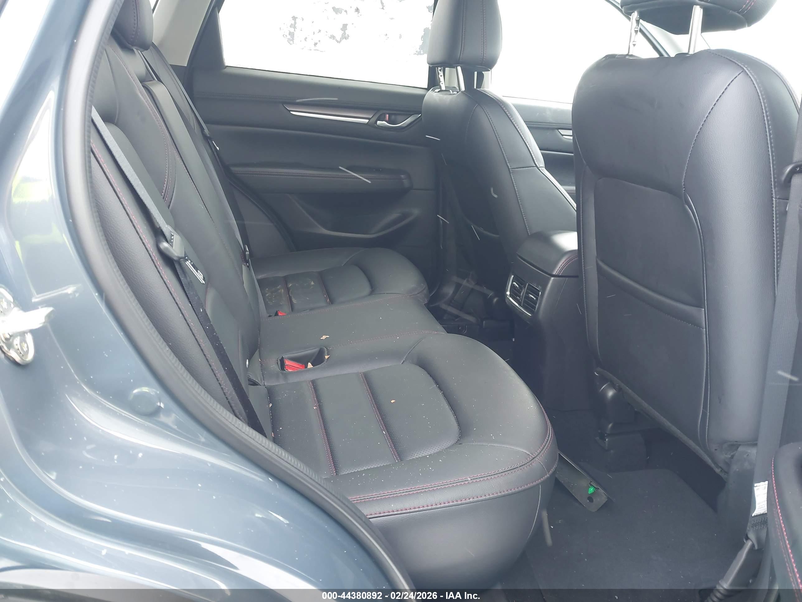 MAZDA CX-5 image 8