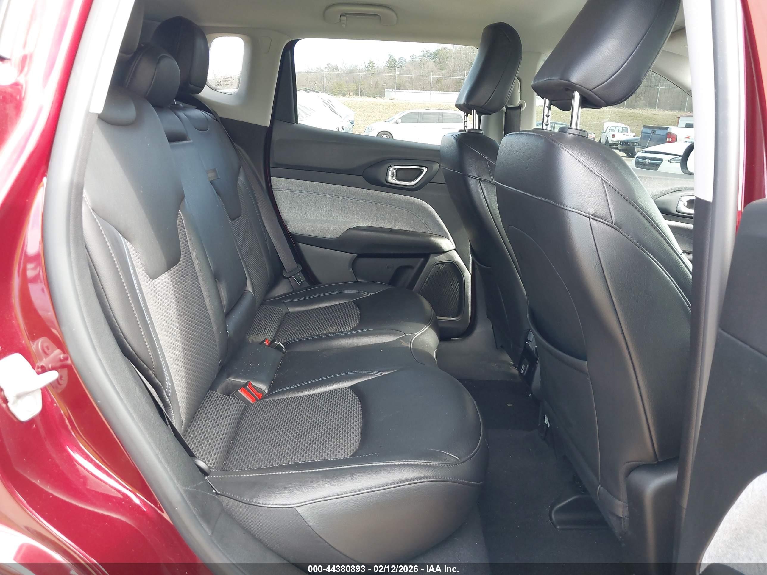 JEEP COMPASS image 8